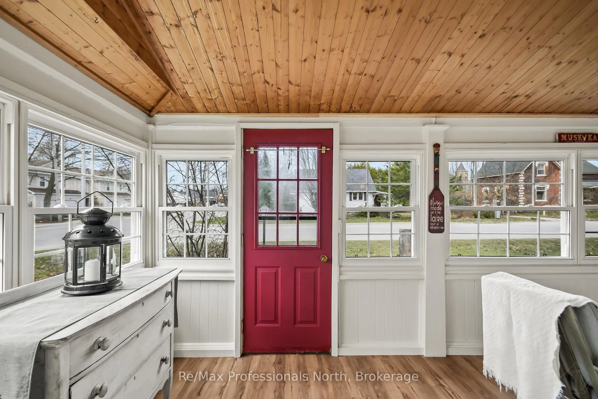 Photo 12 of 191 Phillip Street W, Gravenhurst, Muskoka (S) — HOMEH
