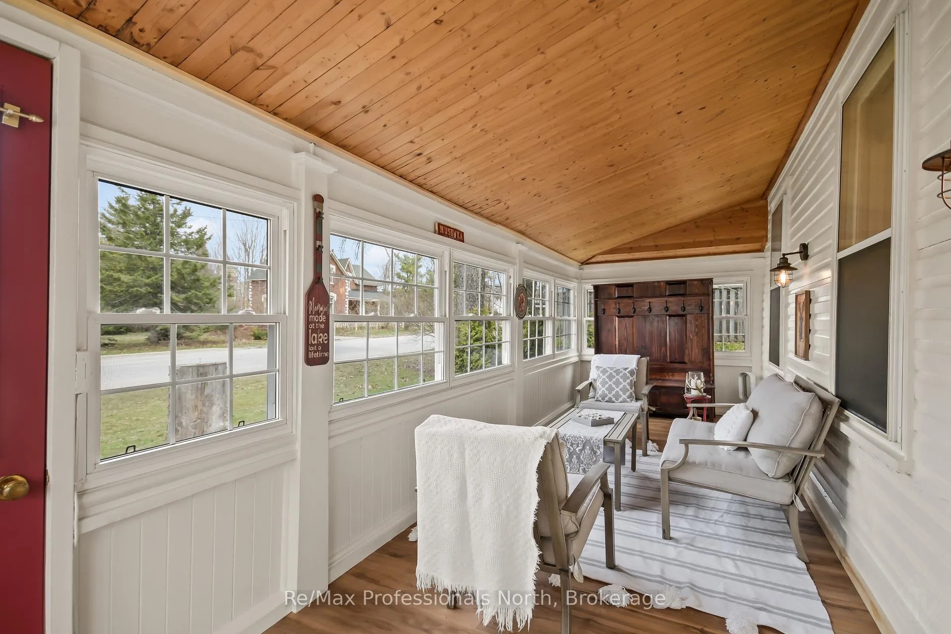 Photo 13 of 191 Phillip Street W, Gravenhurst, Muskoka (S) — HOMEH