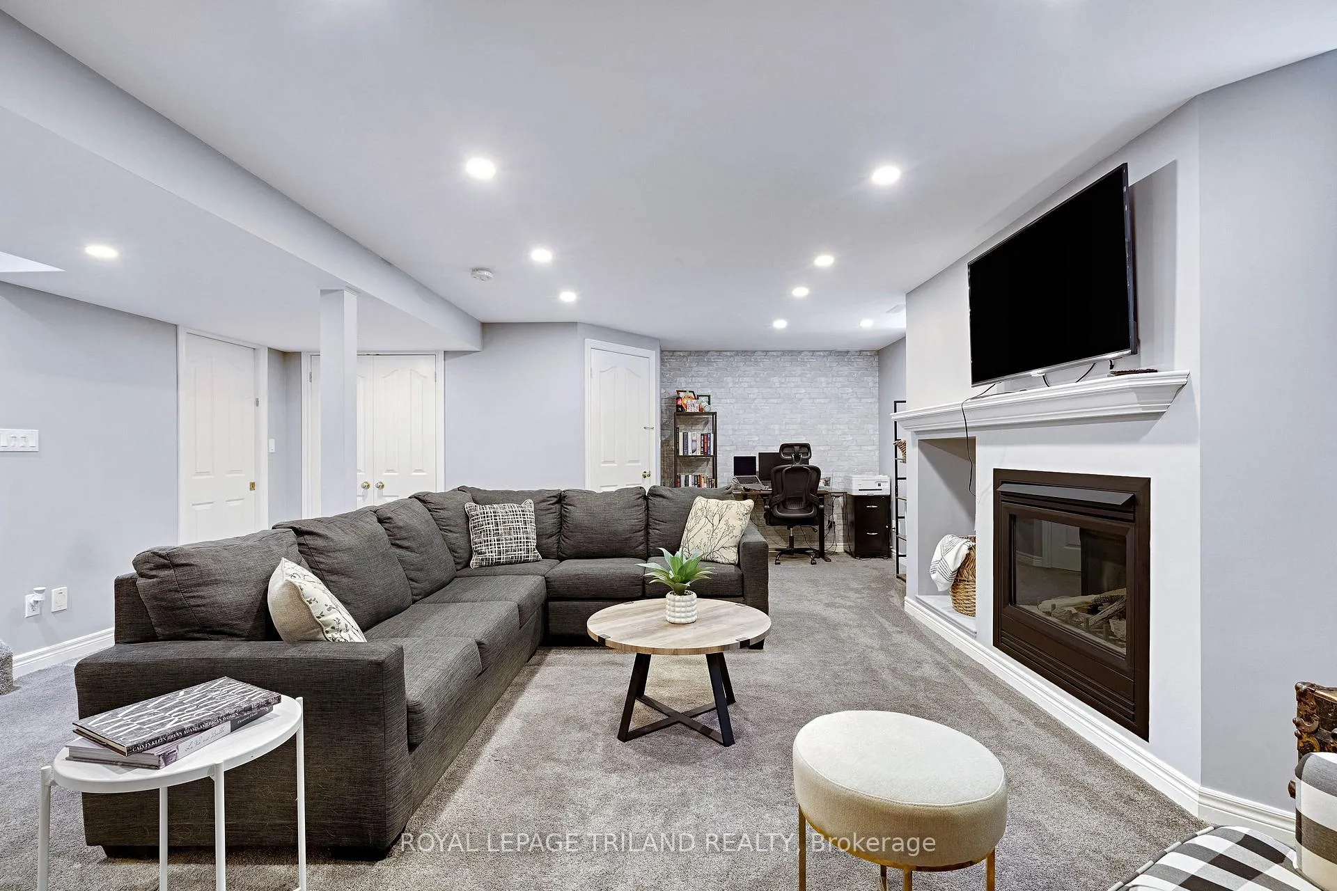 Photo 28 of 18 Sifton Drive, St. Thomas — HOMEH