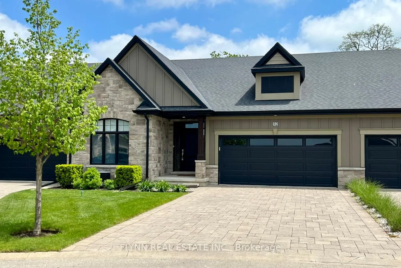 Photo of 32 Ridgeview Crescent