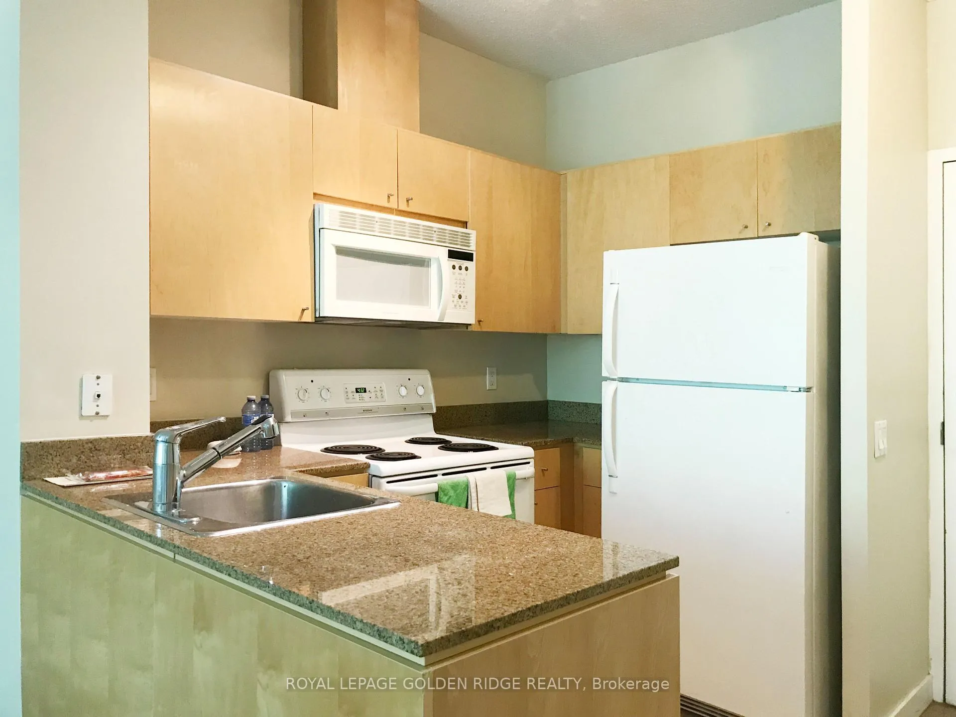 Photo 3 of Unit 209, 361 Front Street W, Toronto, Waterfront Communities — HOMEH