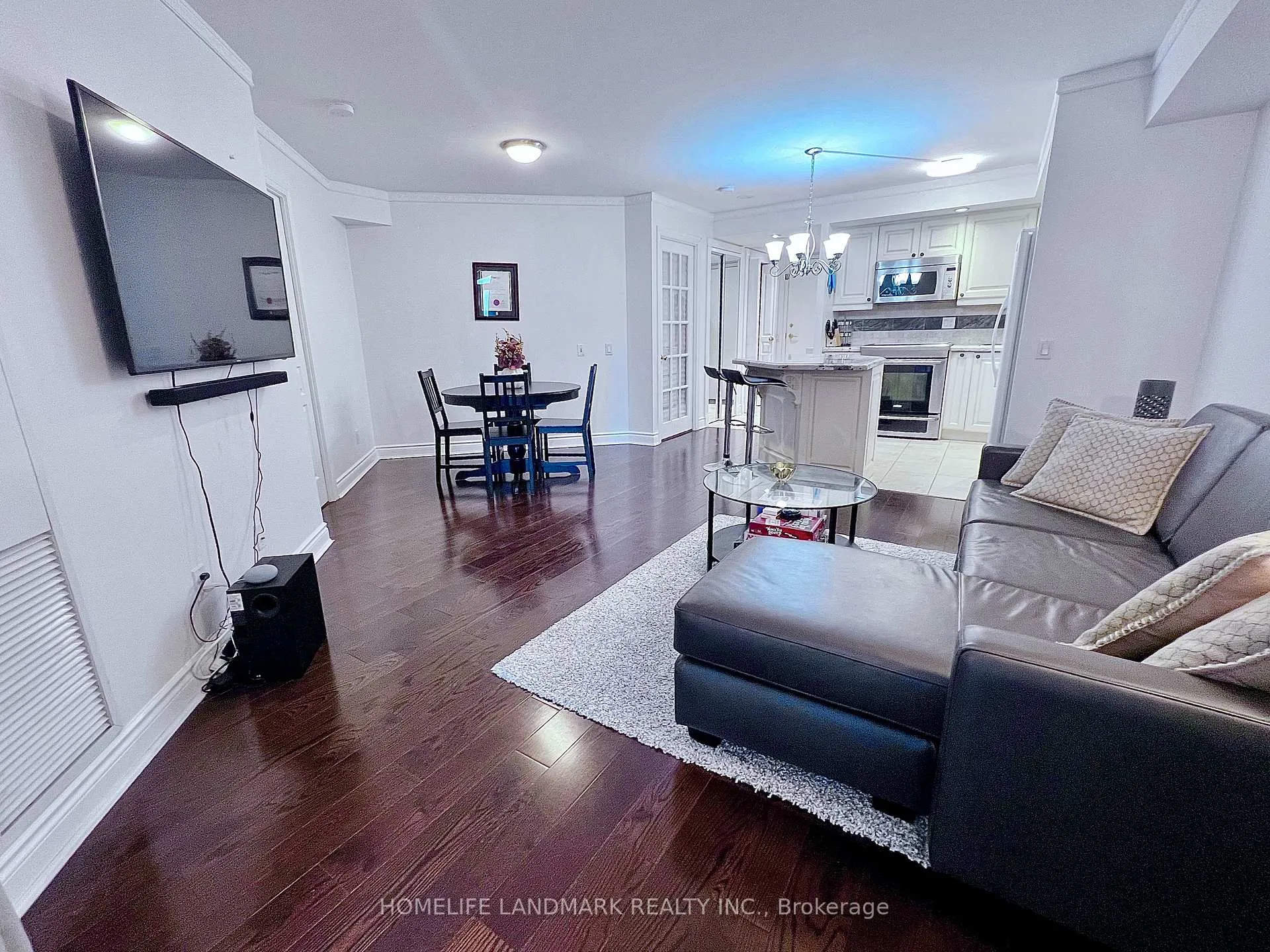 Photo 13 of Unit 809, 5 Northtown Way, North York, Willowdale East — HOMEH