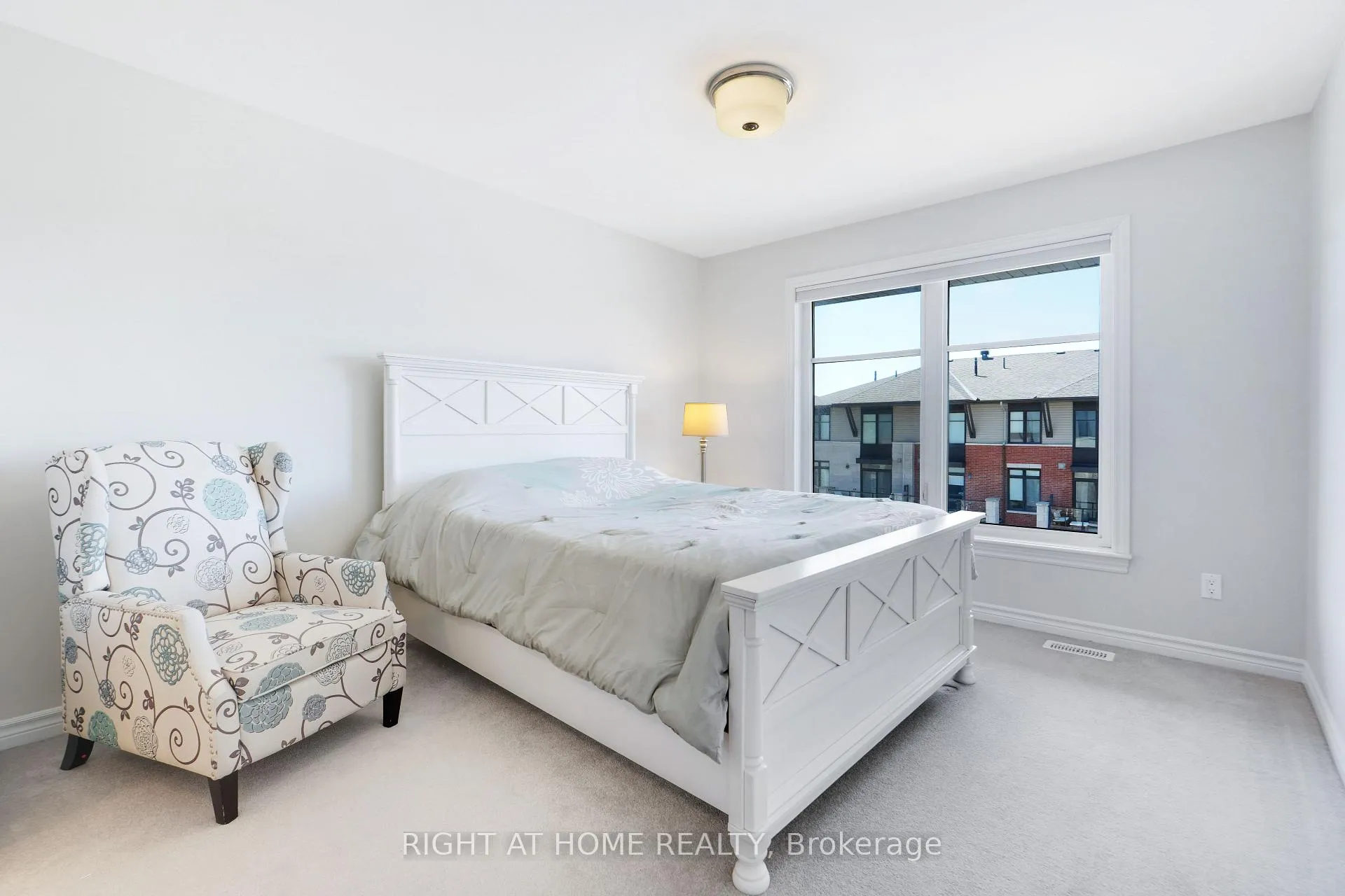 Photo 18 of 554 Labrador Crescent, Ottawa, Blossom Park/Kemp Park/Findlay Creek — HOMEH
