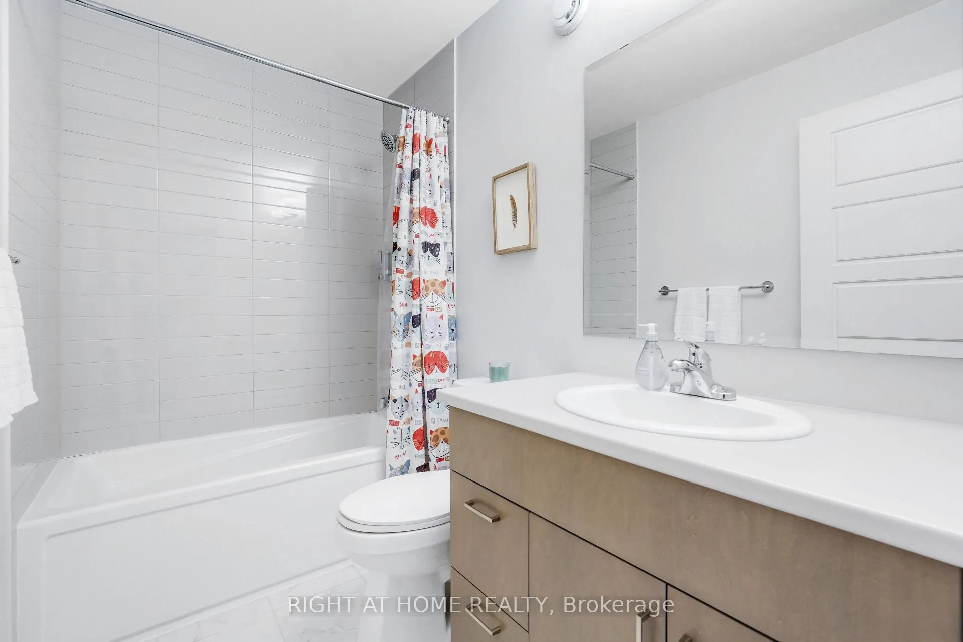 Photo 23 of 554 Labrador Crescent, Ottawa, Blossom Park/Kemp Park/Findlay Creek — HOMEH