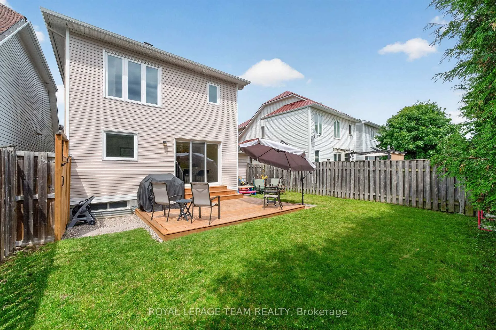 Photo 3 of 191 Windhurst Drive, Ottawa, Barrhaven East — HOMEH