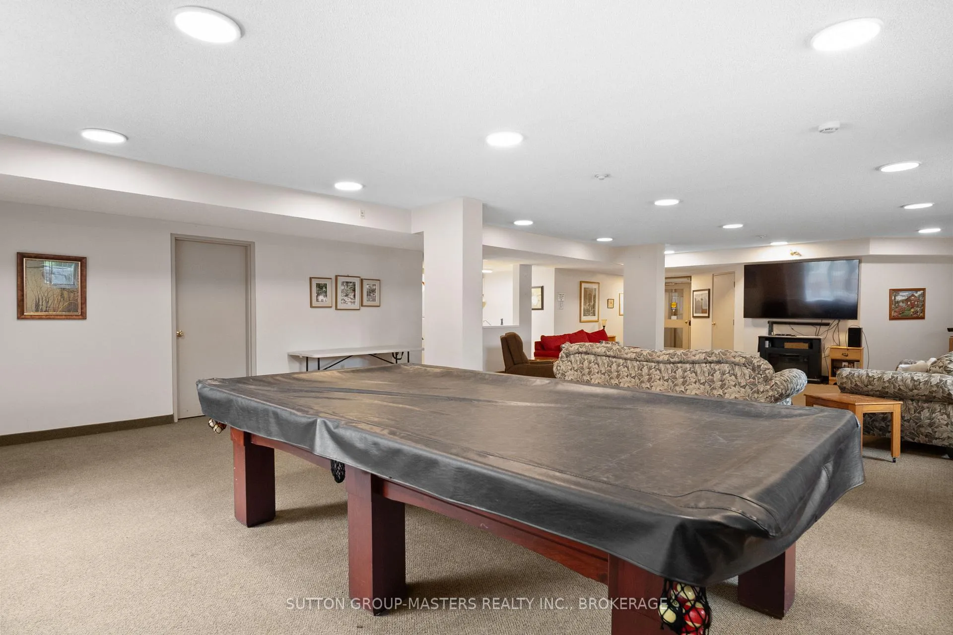 Photo 25 of Unit 611, 675 Davis Drive, Kingston, East Gardiners Rd — HOMEH