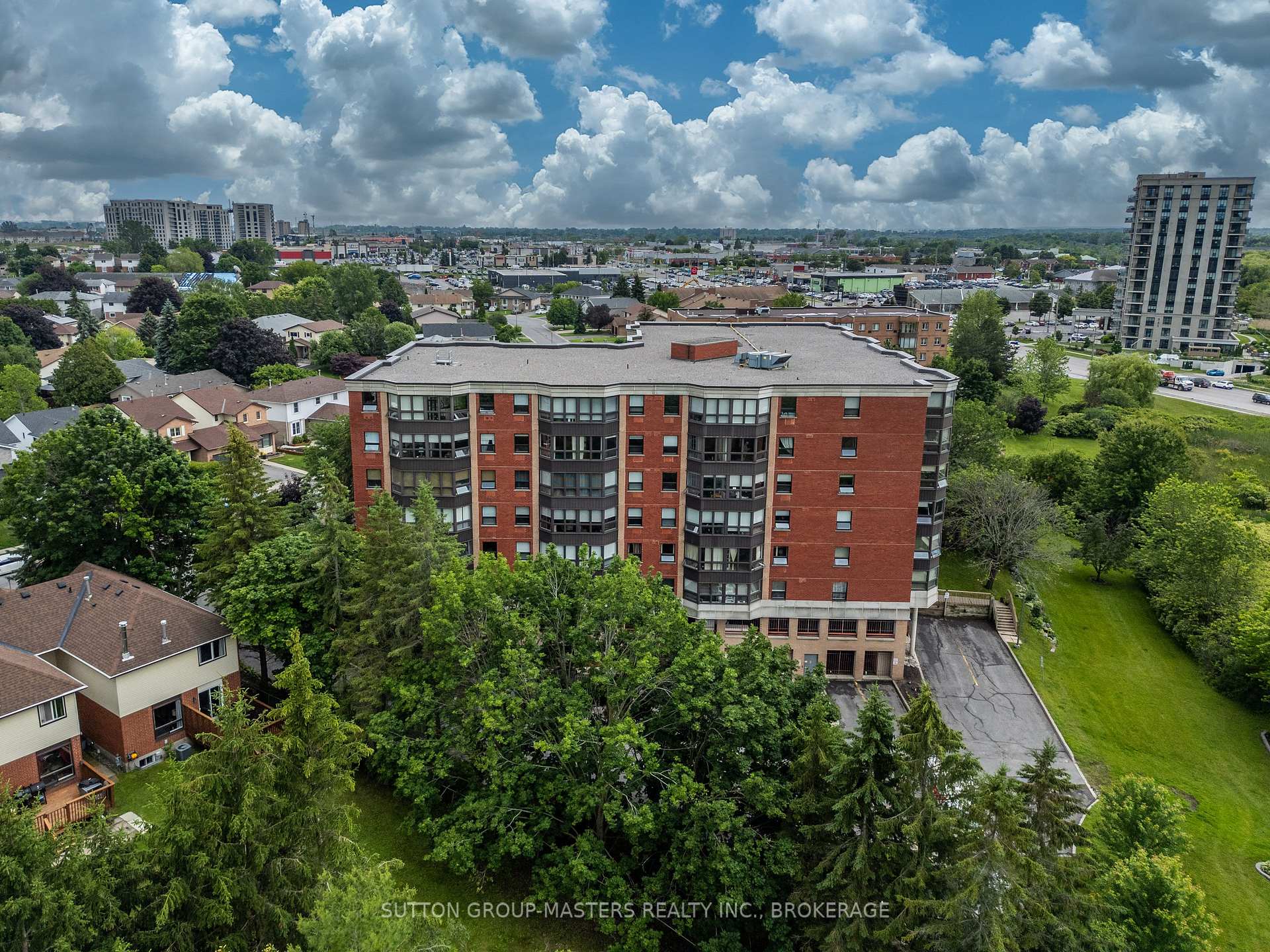 Photo 26 of Unit 611, 675 Davis Drive, Kingston, East Gardiners Rd — HOMEH