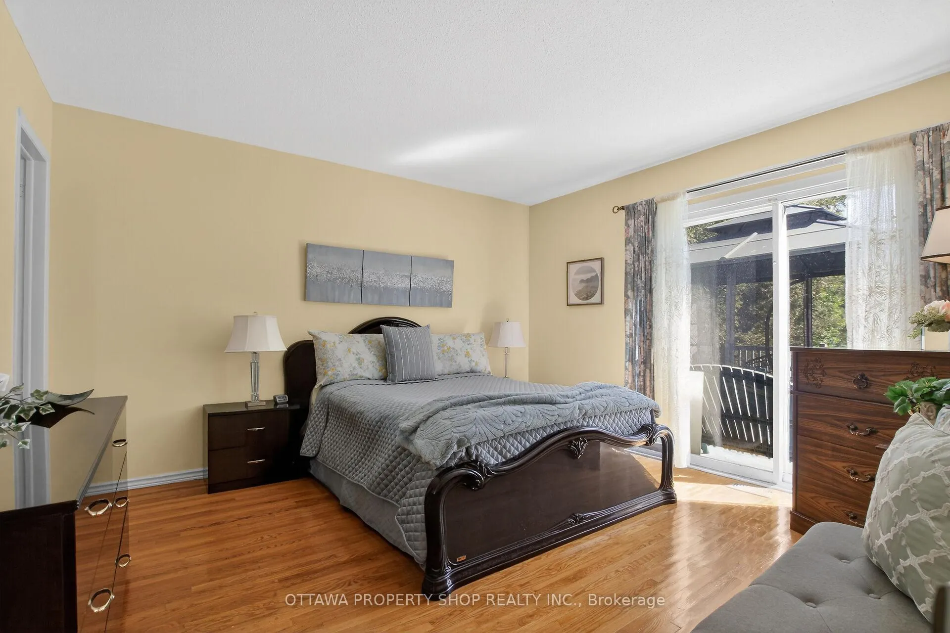 Photo 16 of 49 Country Lane, Ottawa, Kanata - Glencairn/Hazeldean — HOMEH