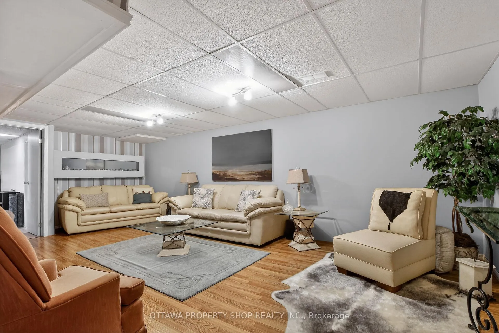 Photo 23 of 49 Country Lane, Ottawa, Kanata - Glencairn/Hazeldean — HOMEH