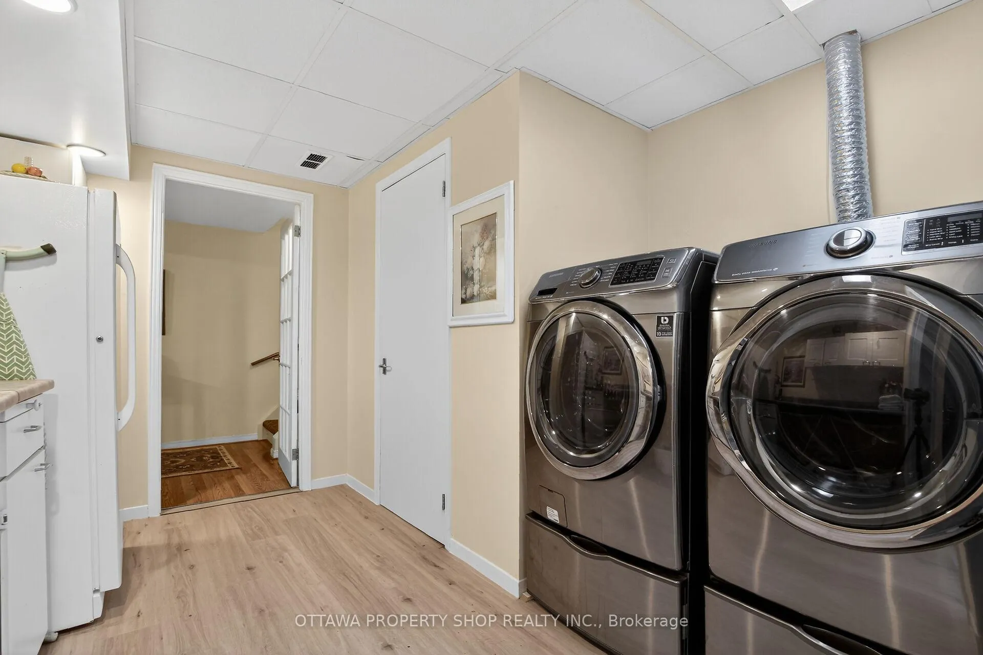 Photo 28 of 49 Country Lane, Ottawa, Kanata - Glencairn/Hazeldean — HOMEH