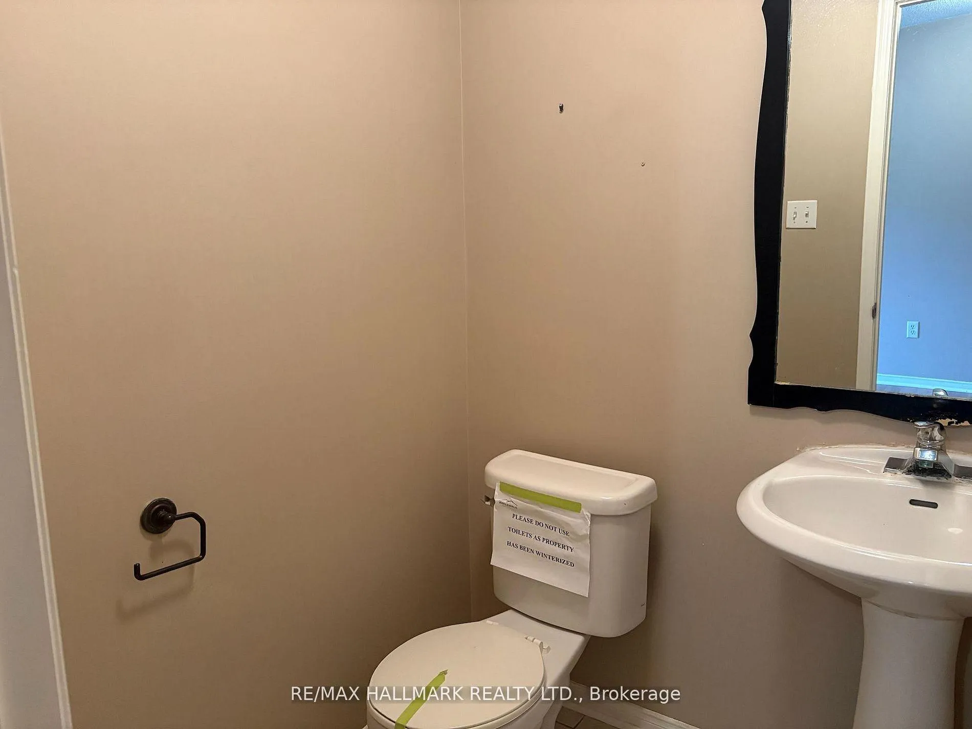 Photo 5 of 138 Spadina Road, Brampton, Brampton West — HOMEH