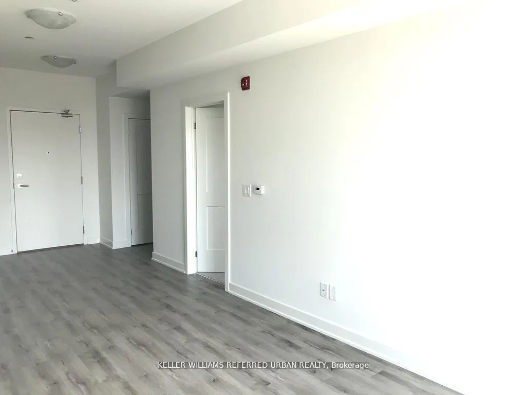 Photo 2 of Unit 422, 110 Fergus Avenue, Kitchener, Stanley Park — HOMEH