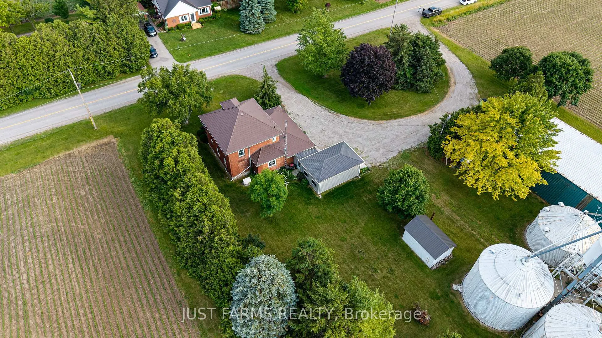 Photo 4 of 8297 St. Andrew's Line, Chatham-Kent, Dover — HOMEH