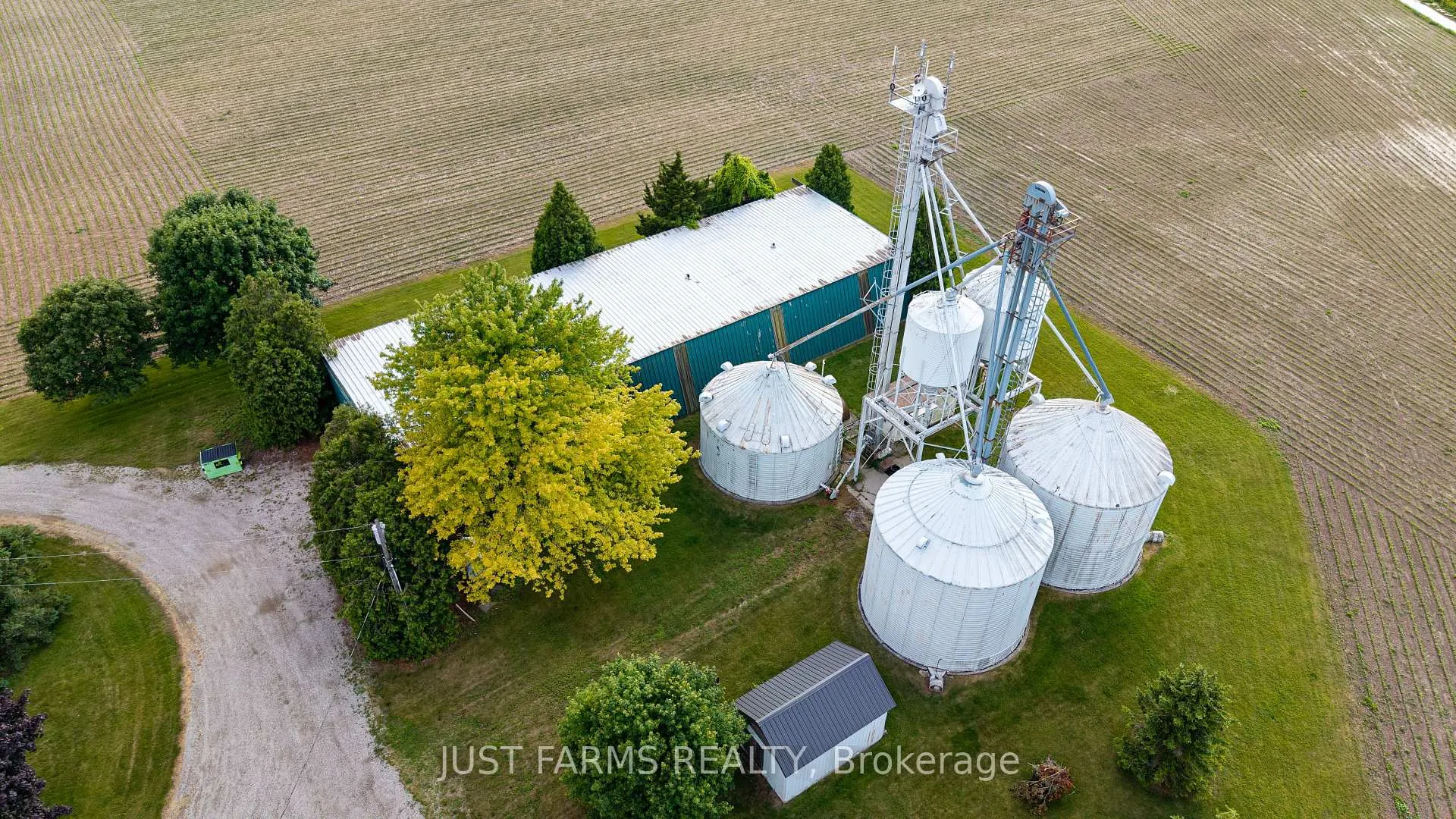 Photo 6 of 8297 St. Andrew's Line, Chatham-Kent, Dover — HOMEH
