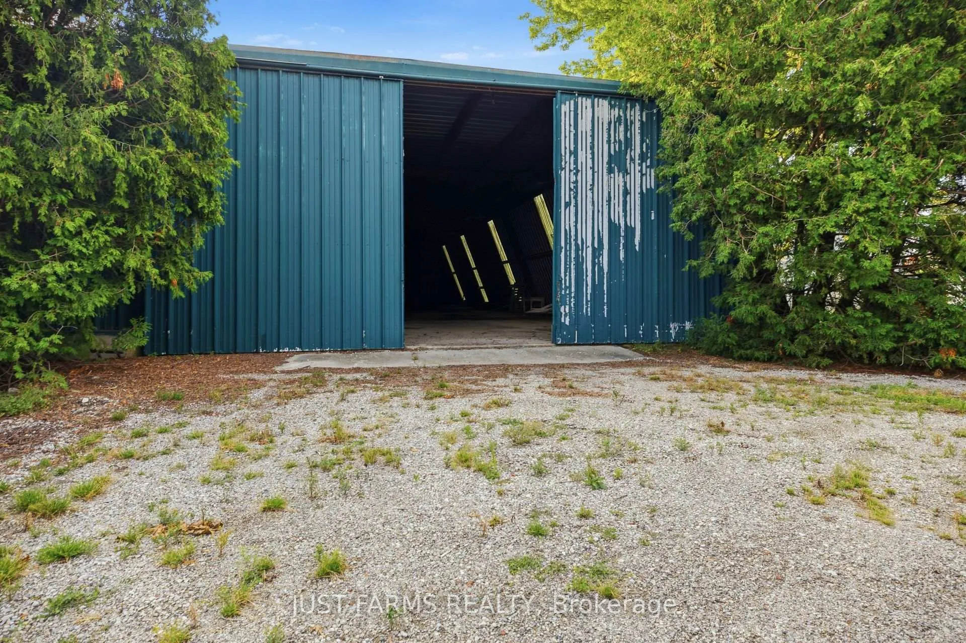 Photo 8 of 8297 St. Andrew's Line, Chatham-Kent, Dover — HOMEH