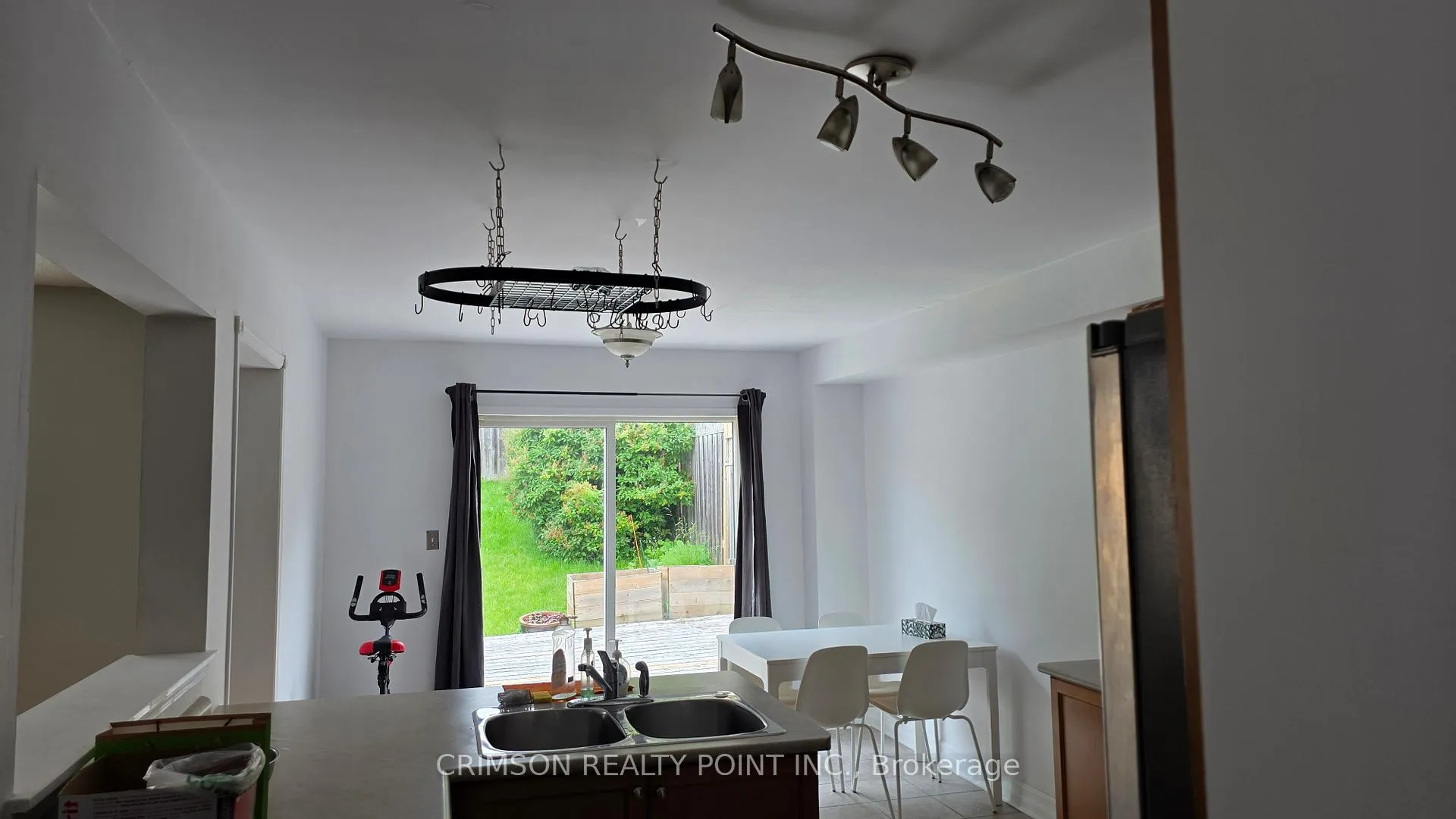 Photo 17 of 1299 Ashgrove Crescent, Oshawa, Pinecrest — HOMEH