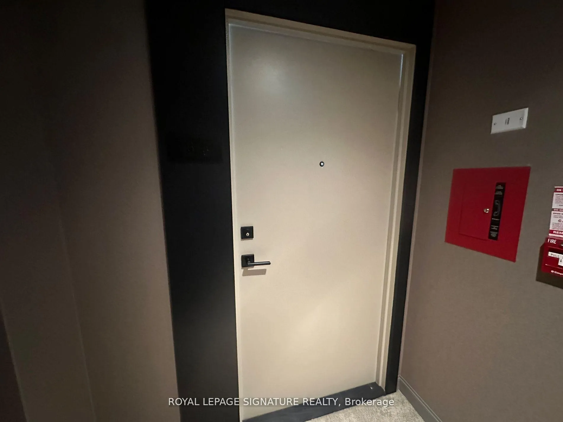 Photo 2 of Unit 4615, 55 Mercer Street, Toronto, Waterfront Communities — HOMEH
