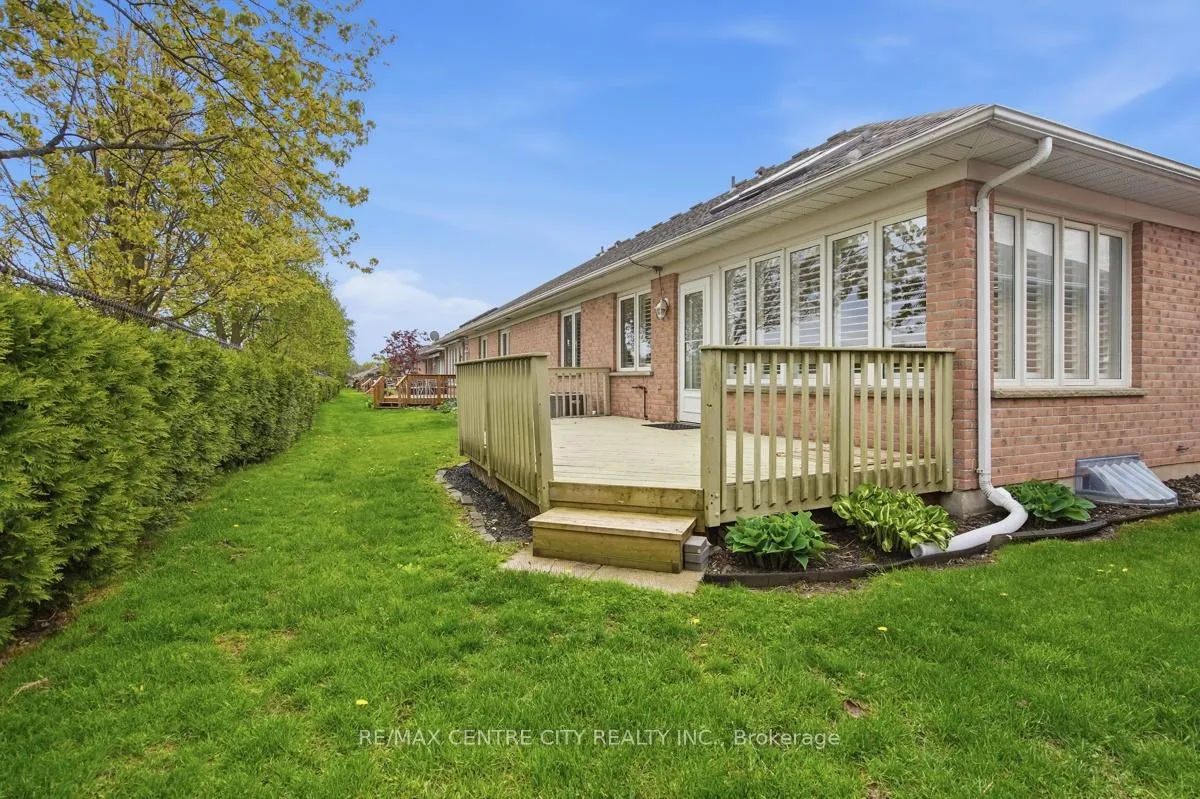 Photo 36 of 22 Ilderbrook Circle, Middlesex Centre, Ilderton — HOMEH