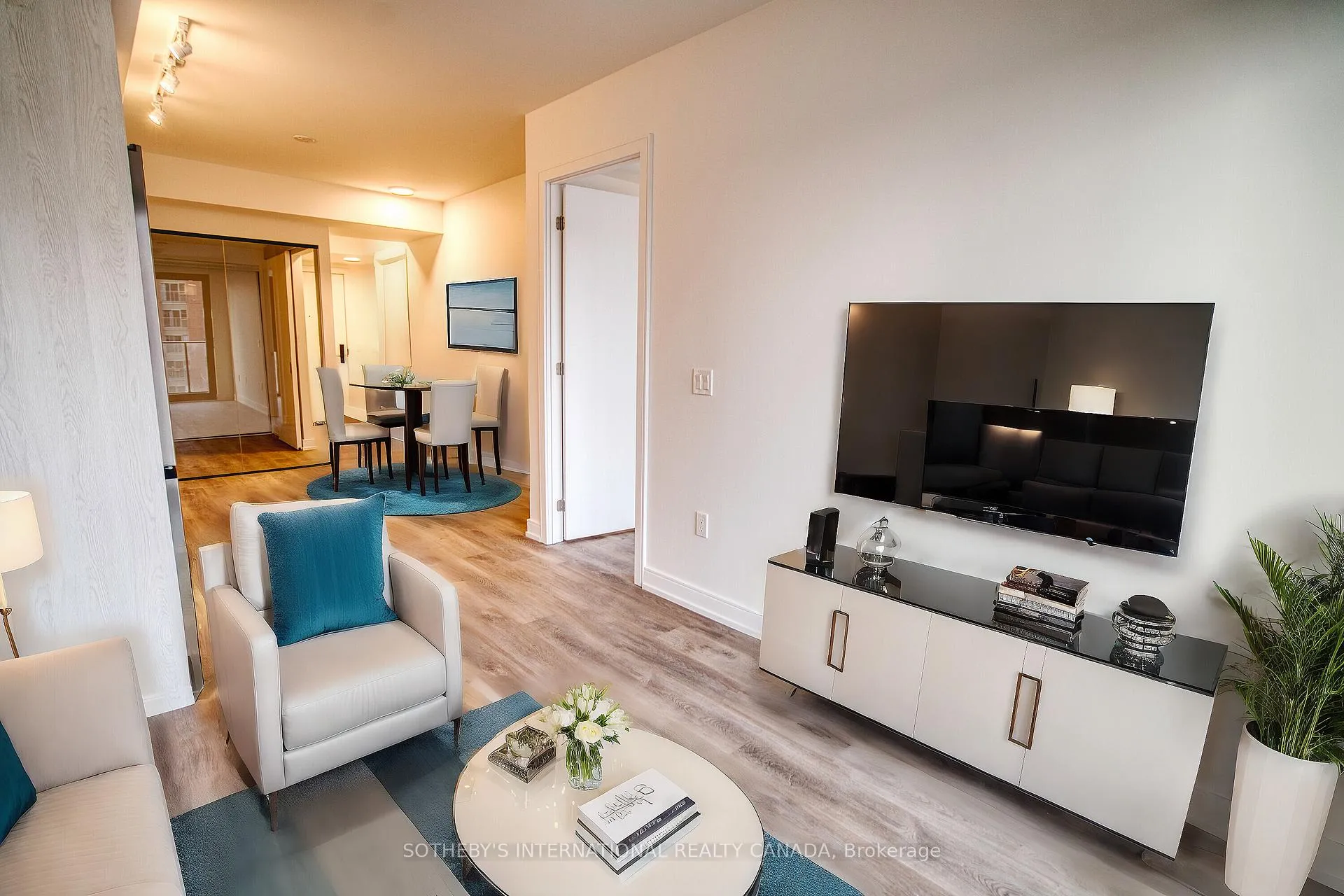 Photo 10 of Unit 805, 1 Jarvis Street, Hamilton, Beasley — HOMEH