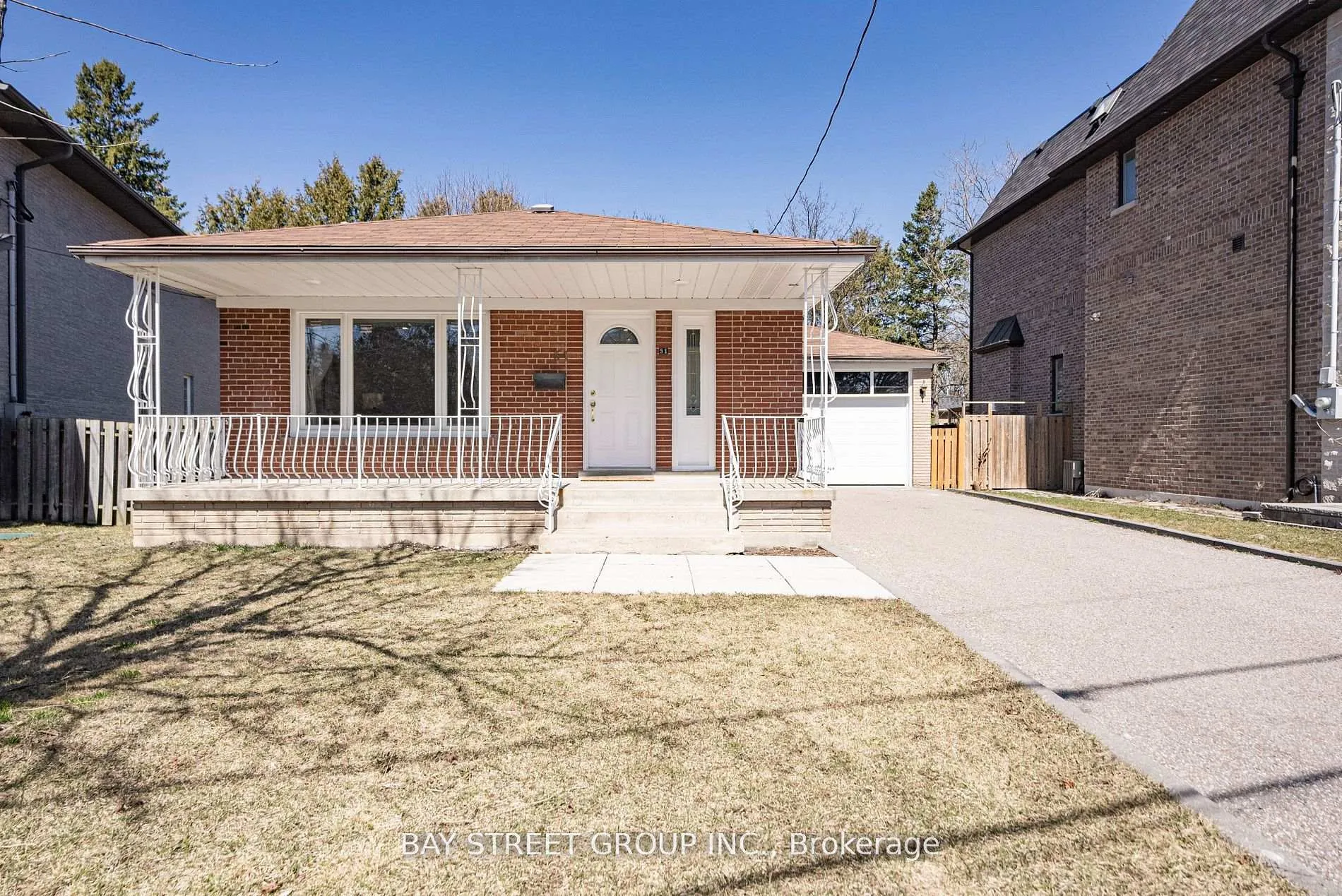 Front of 51 Rockport Crescent