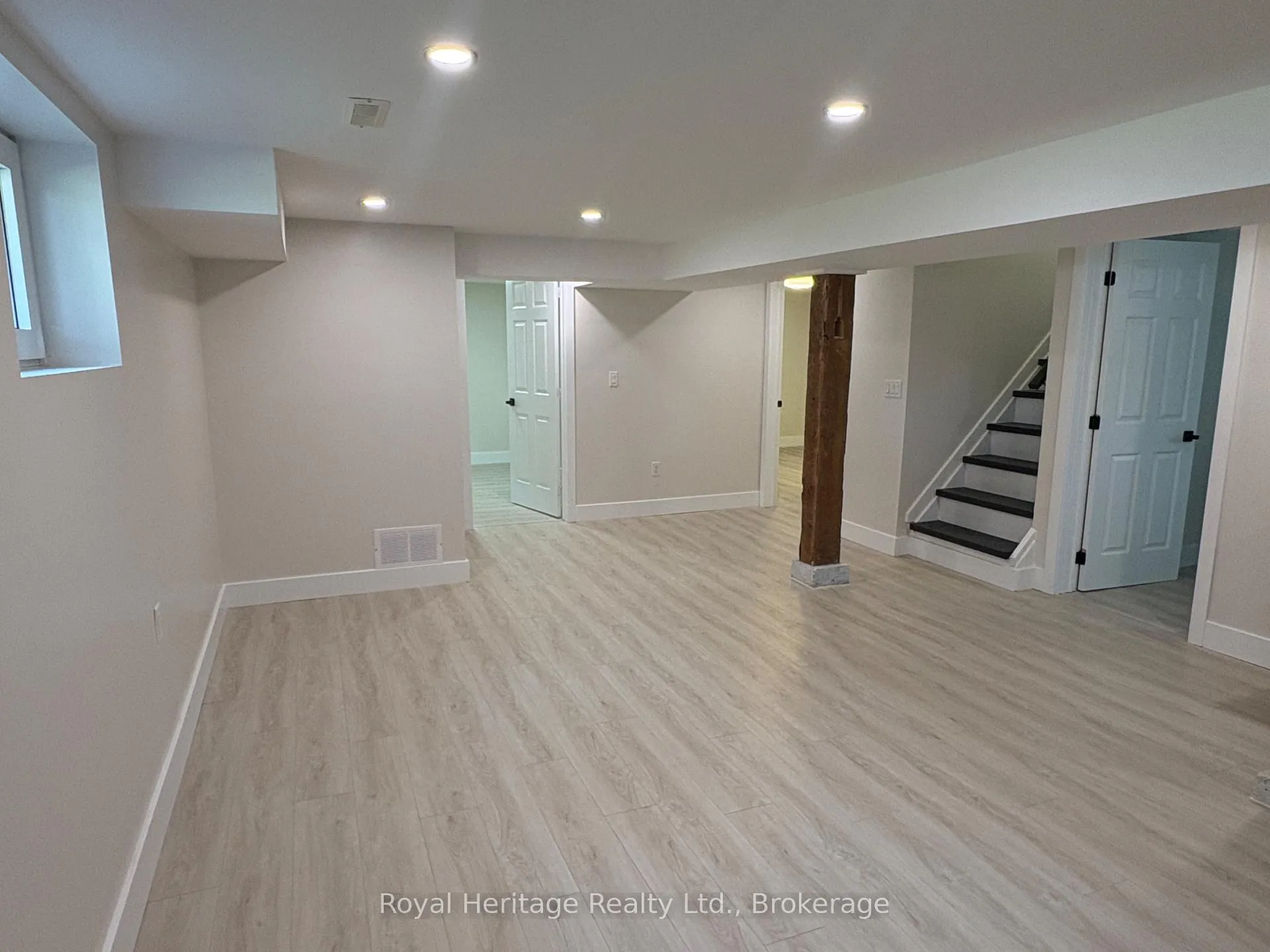 Photo 6 of Unit Bsmt, 499 Braidwood Avenue, Peterborough, Otonabee Ward 1 — HOMEH