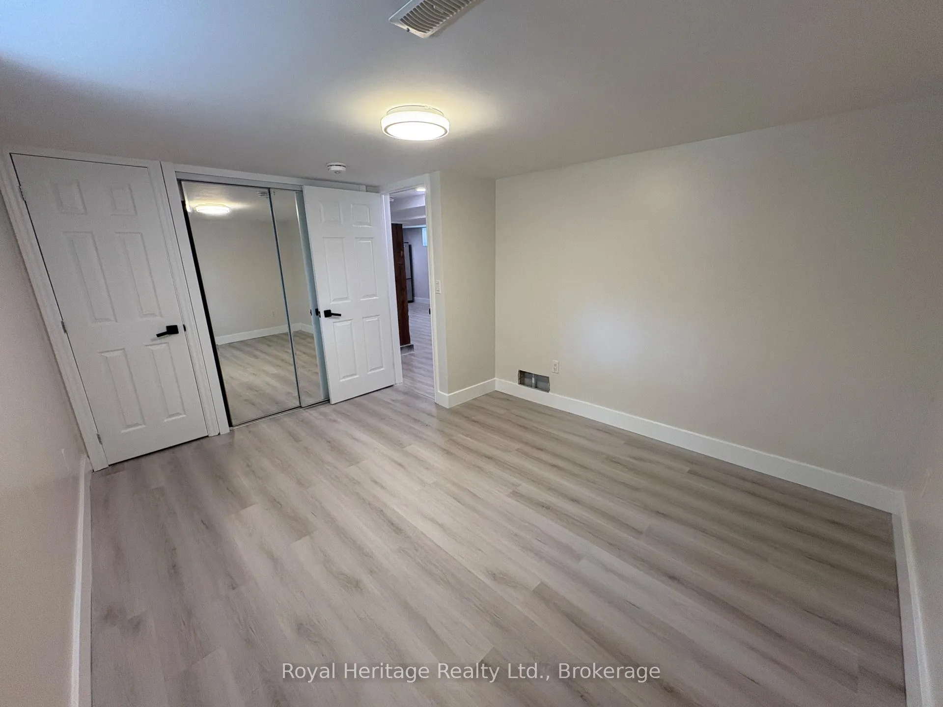 Photo 11 of Unit Bsmt, 499 Braidwood Avenue, Peterborough, Otonabee Ward 1 — HOMEH