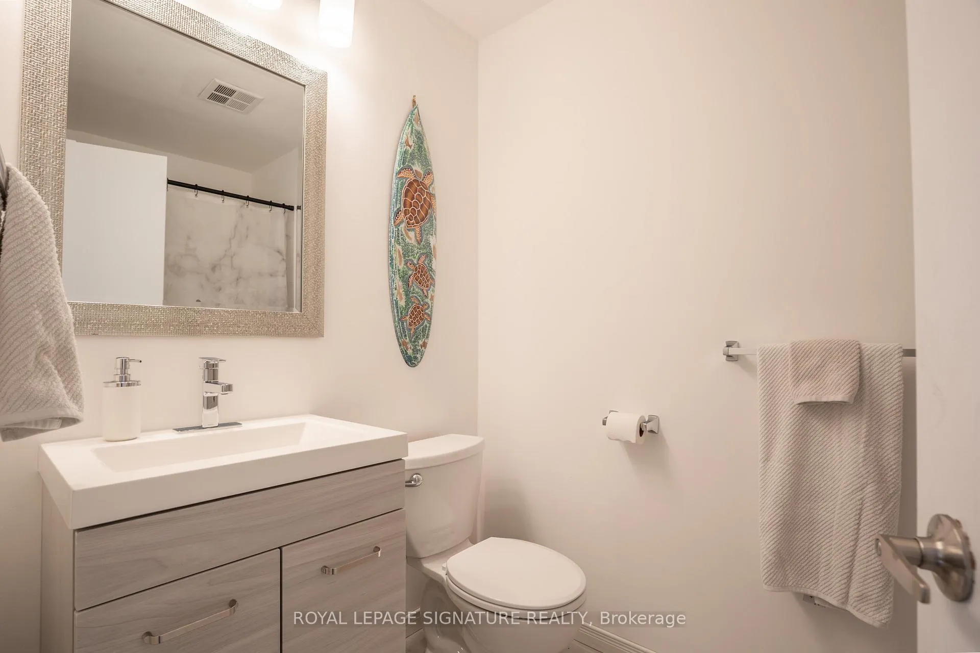 Photo 12 of 34 Champlain Crescent, Oro-Medonte, Warminster — HOMEH