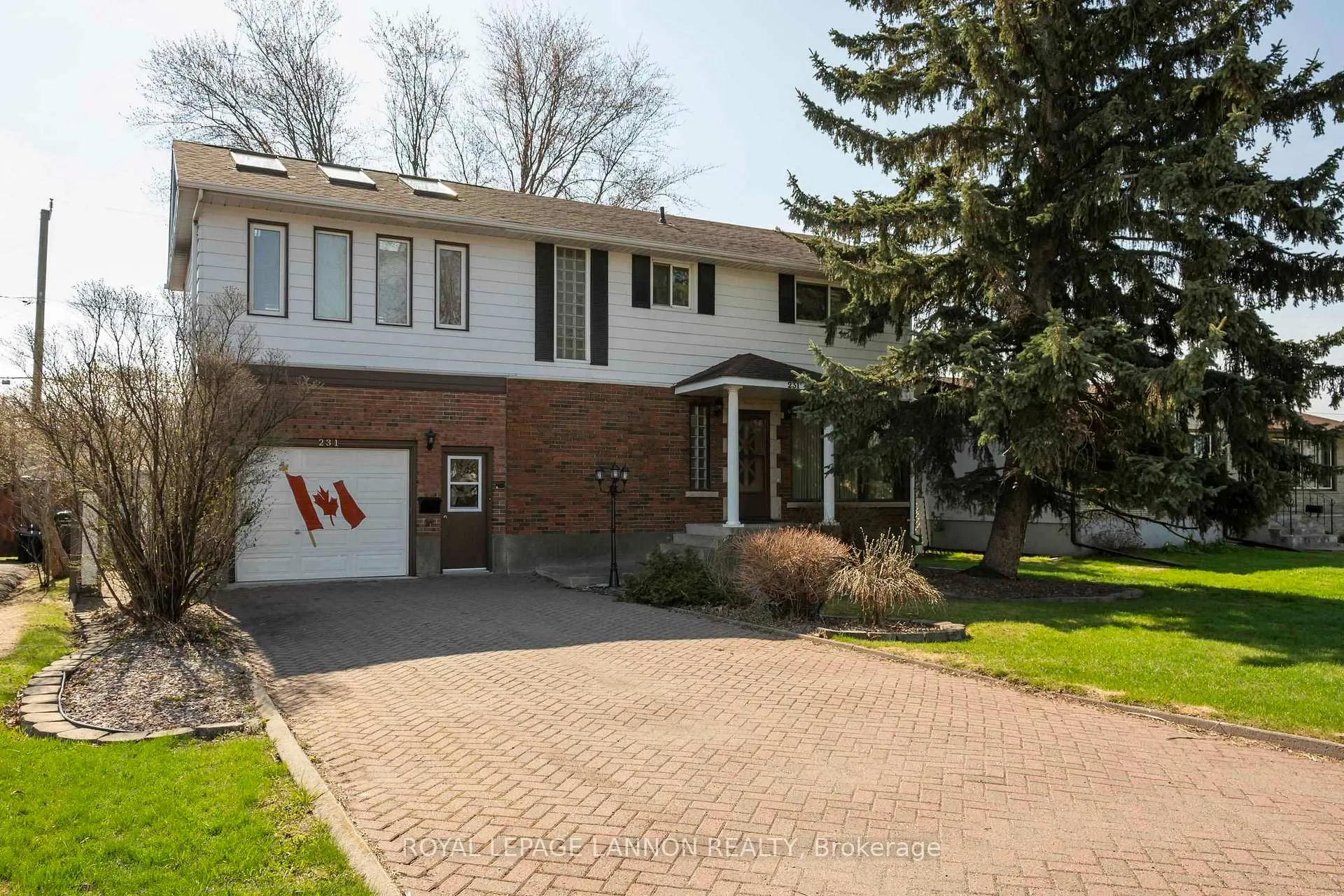 Photo 1 of 231 Alder Avenue, Thunder Bay, Forest Park — HOMEH