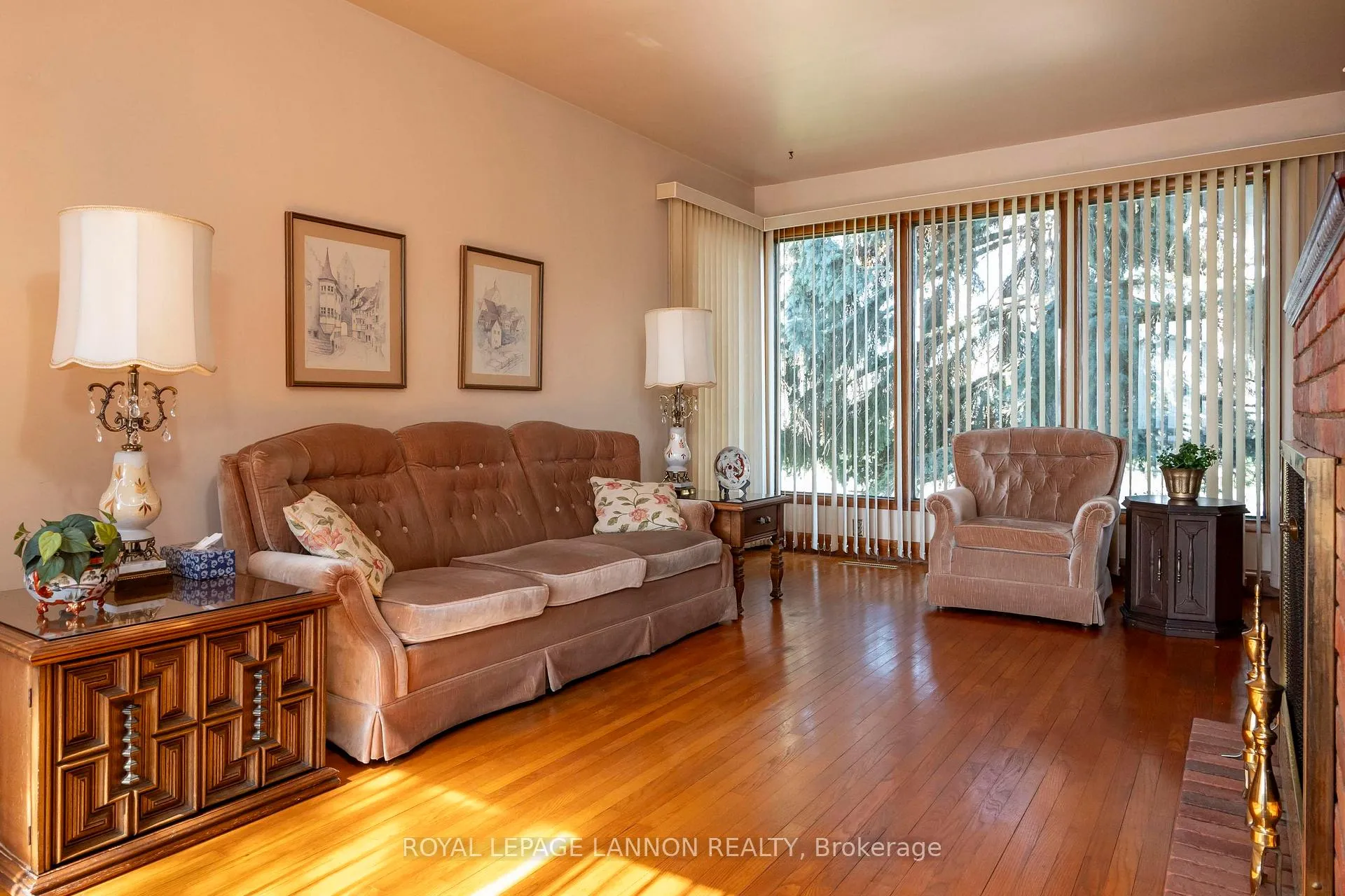 Photo 3 of 231 Alder Avenue, Thunder Bay, Forest Park — HOMEH
