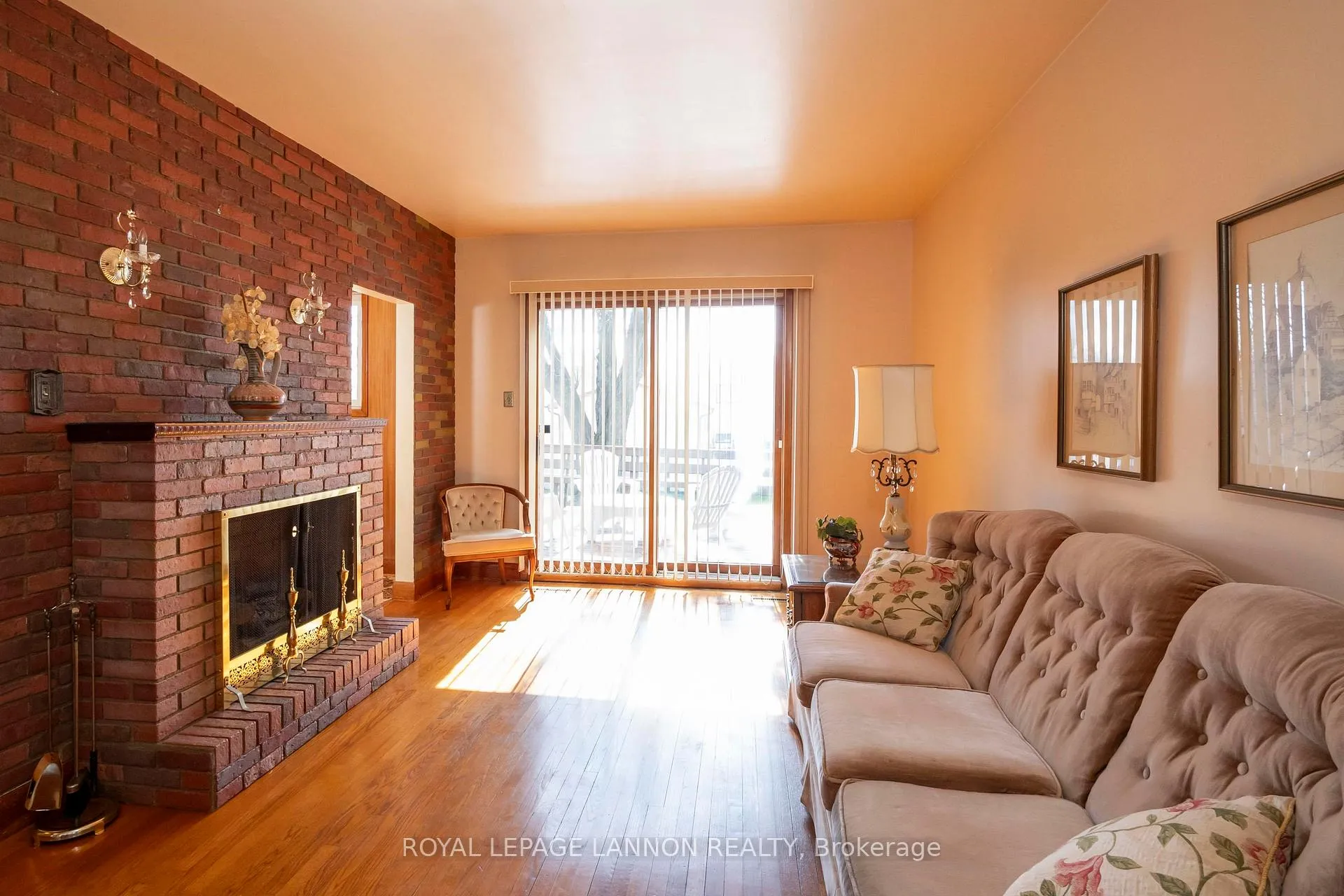 Photo 8 of 231 Alder Avenue, Thunder Bay, Forest Park — HOMEH