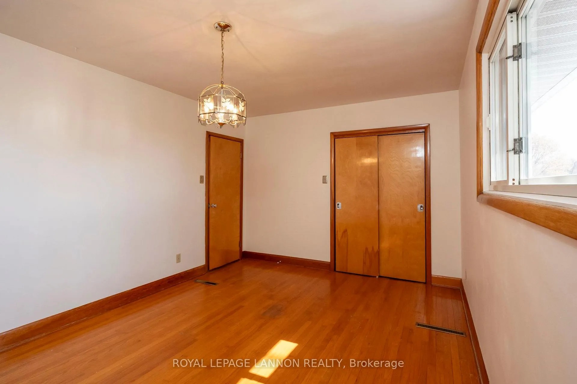 Photo 21 of 231 Alder Avenue, Thunder Bay, Forest Park — HOMEH