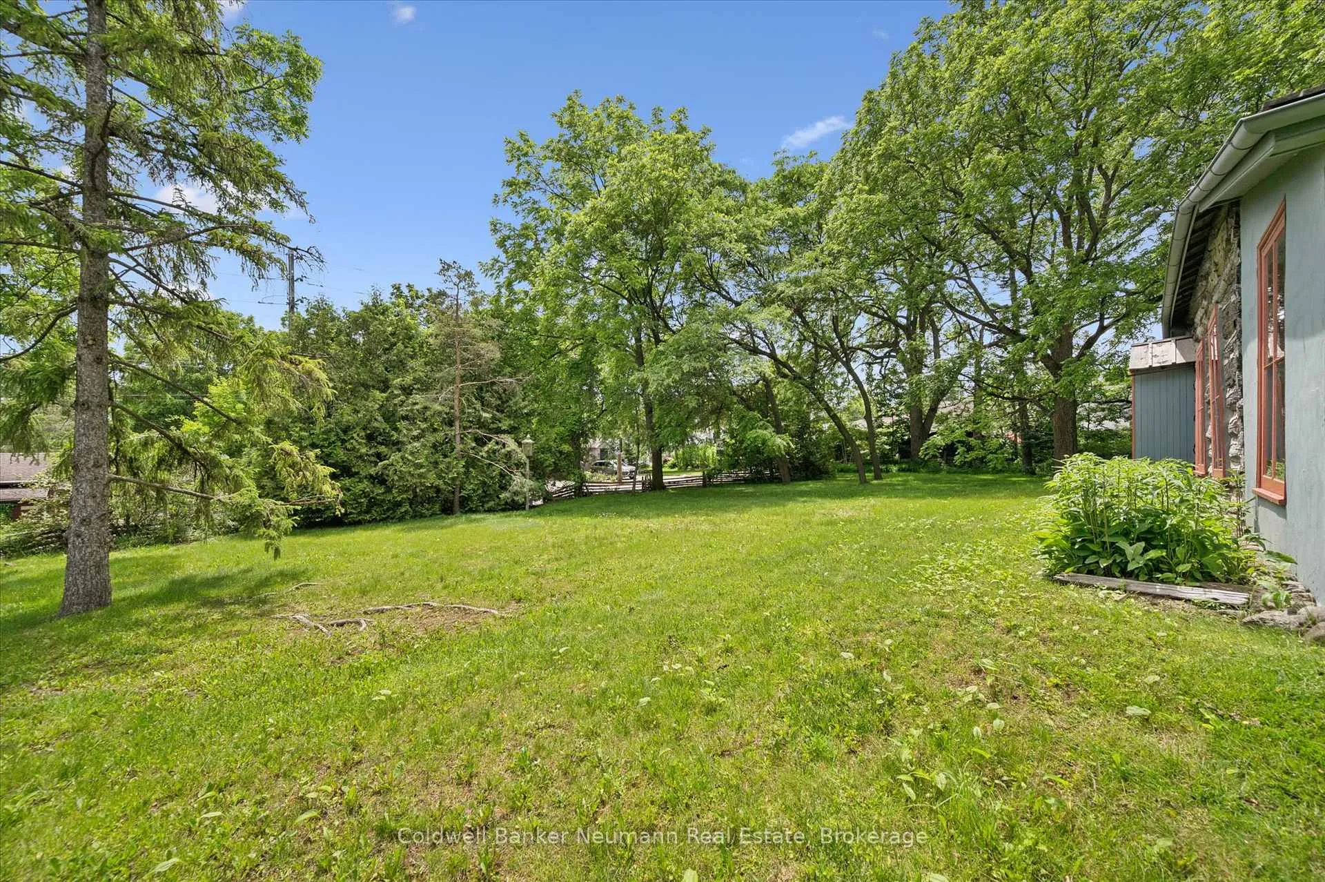 Photo 43 of 280 Palmer Street, Guelph, St. George's — HOMEH