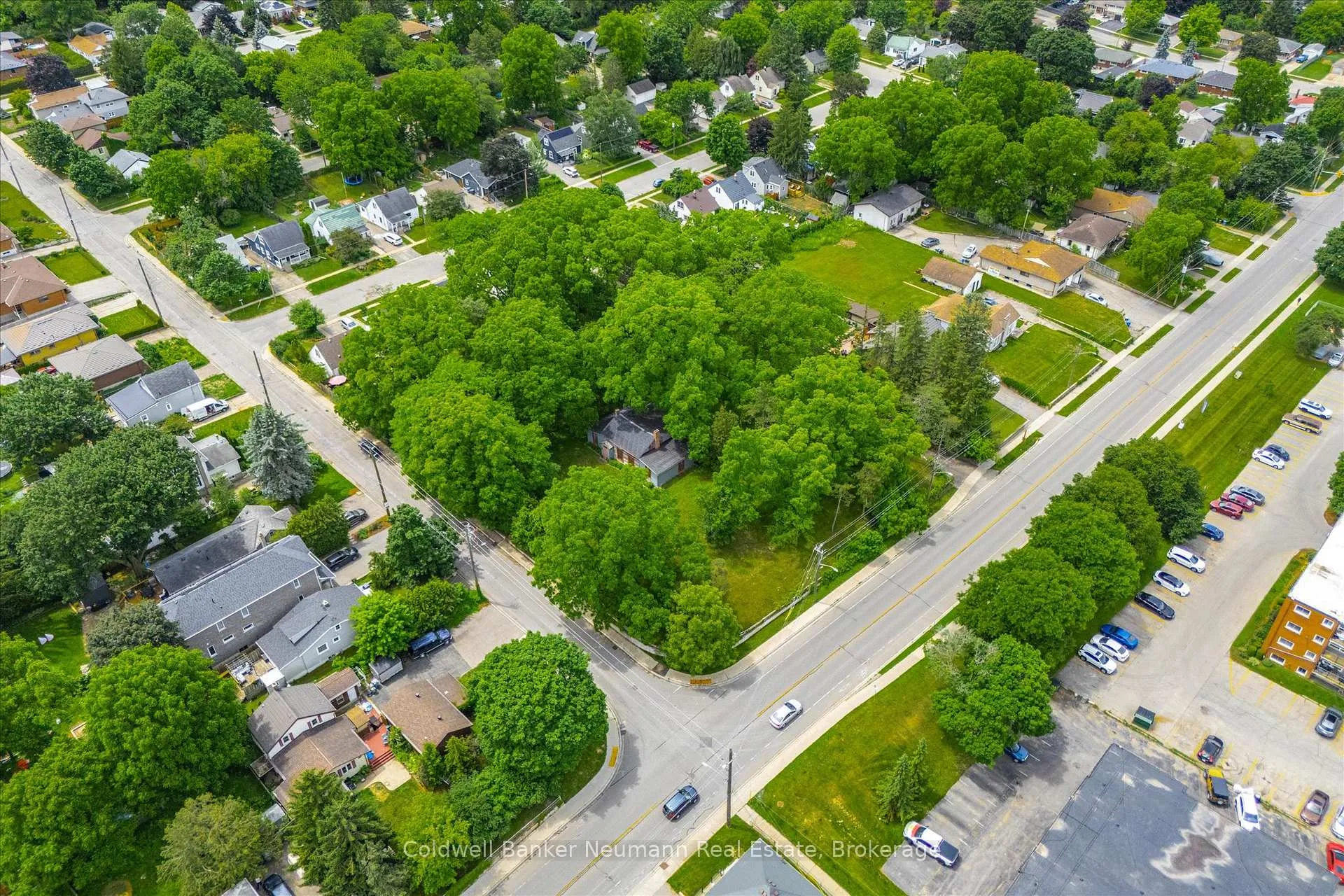 Photo 46 of 280 Palmer Street, Guelph, St. George's — HOMEH