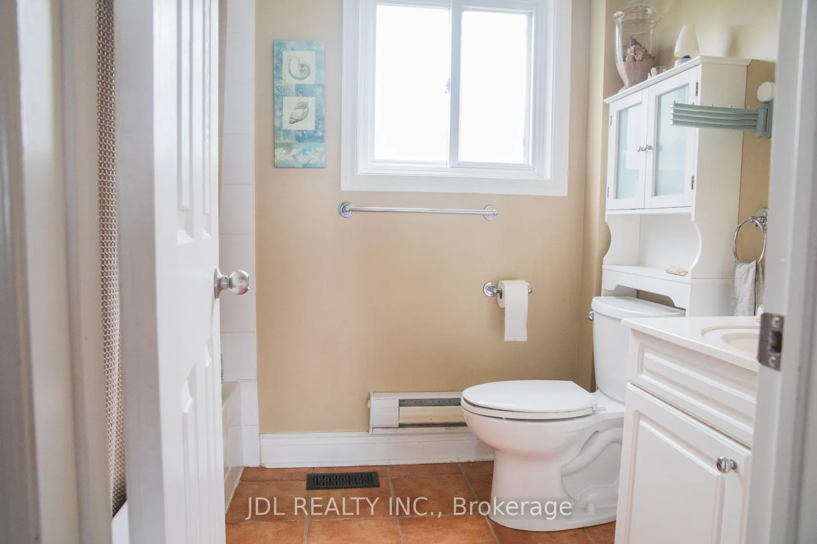Photo 17 of 3188 Lakeshore Road, Haldimand, Dunnville — HOMEH
