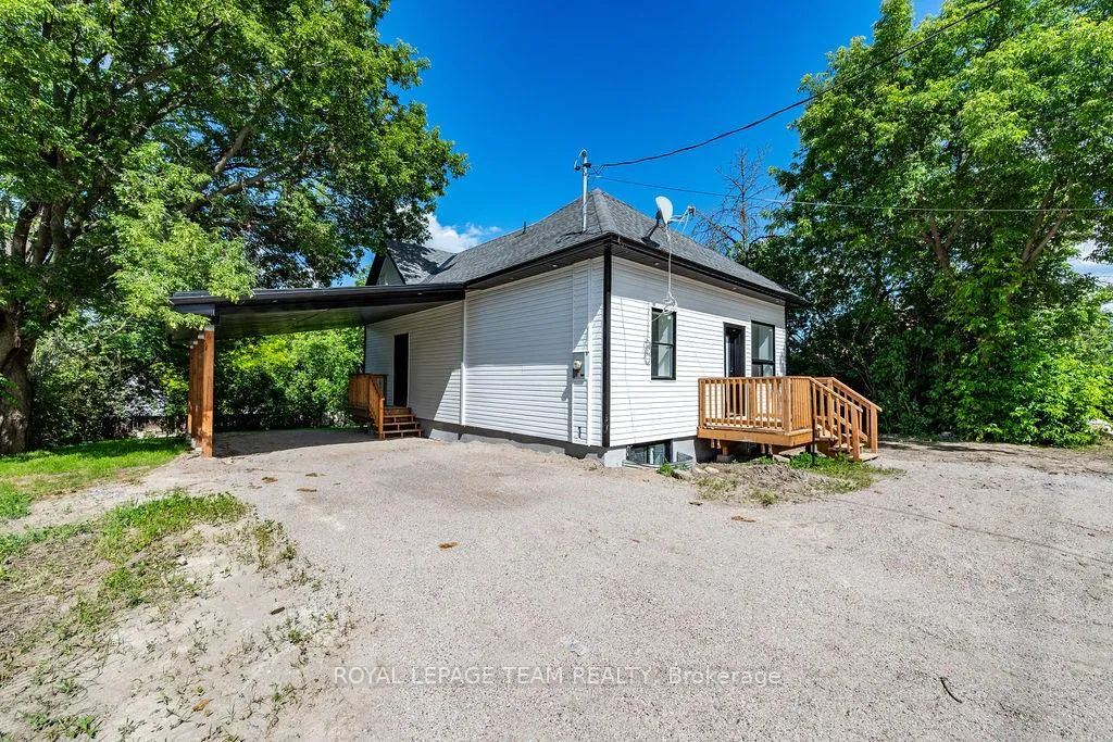 Photo 1 of 29 Gillies Street, McNab/Braeside, Mcnab/Braeside Twps — HOMEH