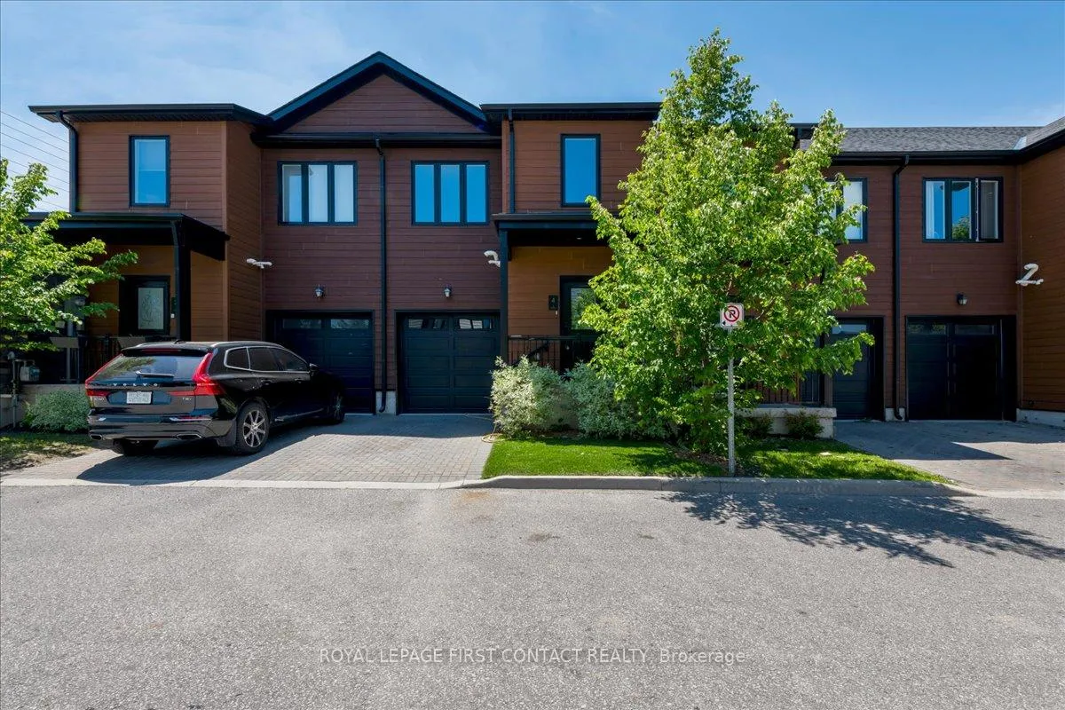 Photo 2 of 4 Stonehart Lane, Barrie, East Bayfield — HOMEH