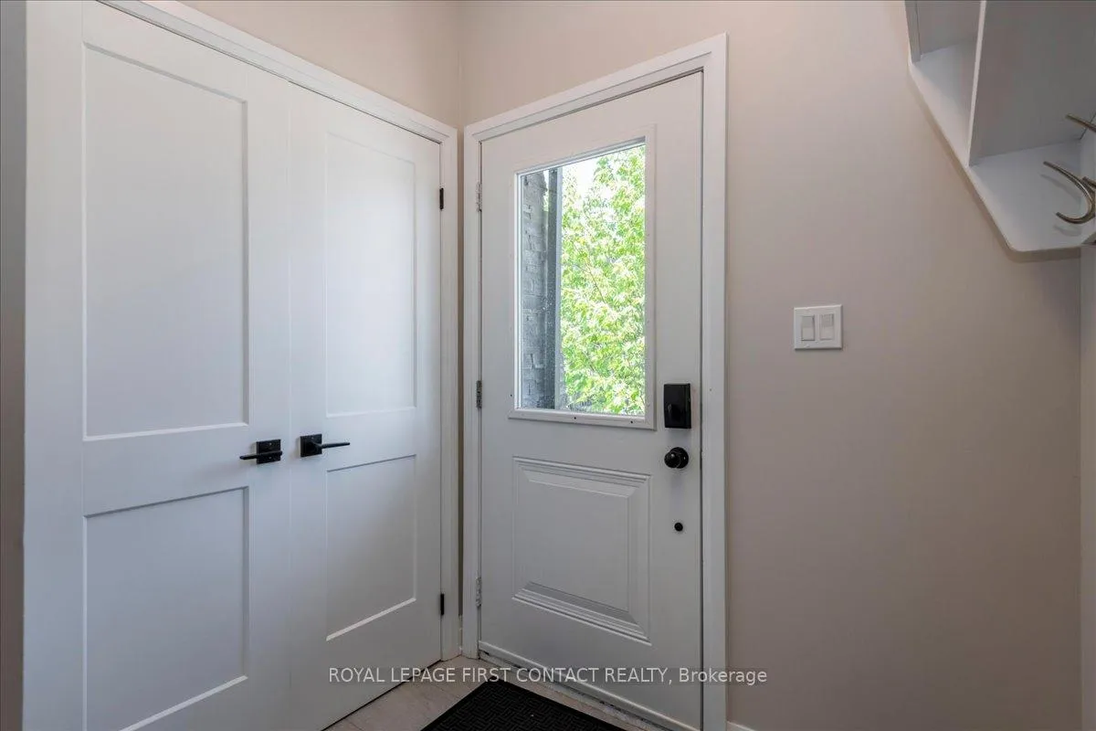 Photo 4 of 4 Stonehart Lane, Barrie, East Bayfield — HOMEH