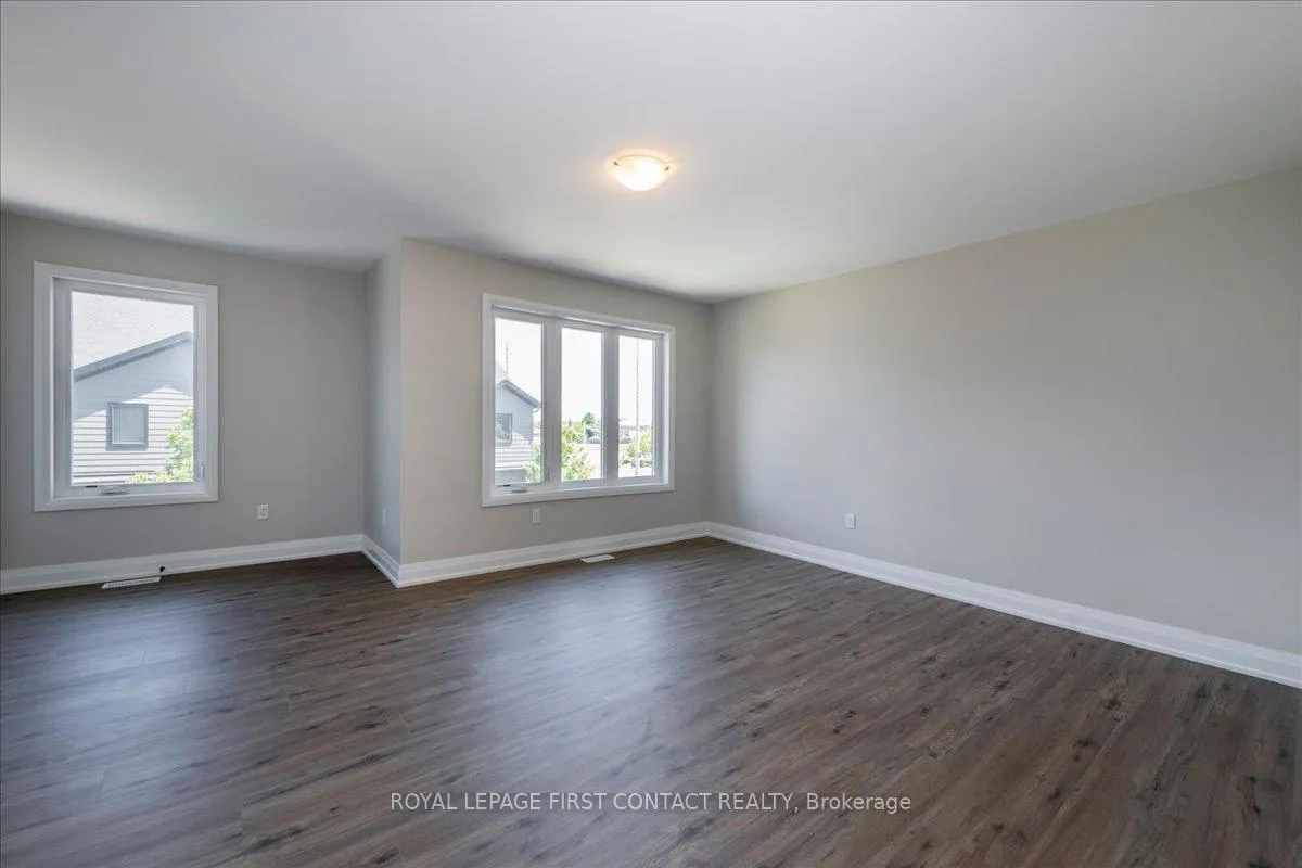 Photo 19 of 4 Stonehart Lane, Barrie, East Bayfield — HOMEH