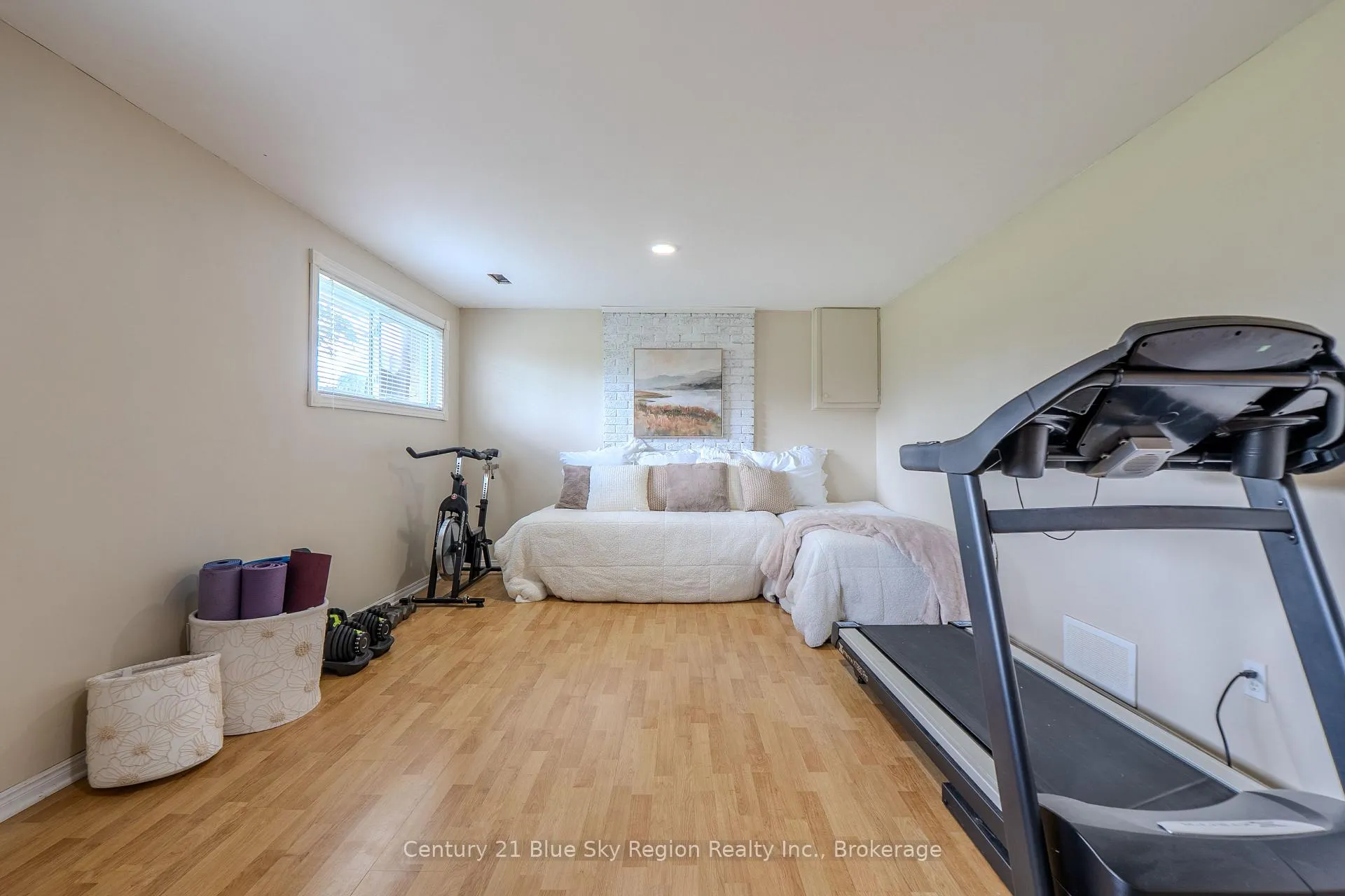 Photo 26 of 225 Reginald Road, North Bay, Birchaven — HOMEH