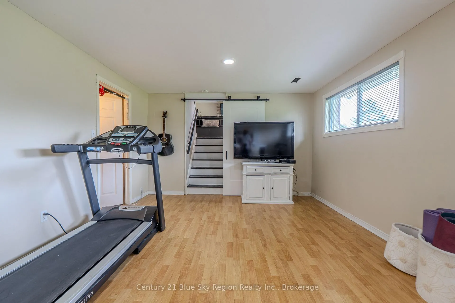Photo 28 of 225 Reginald Road, North Bay, Birchaven — HOMEH