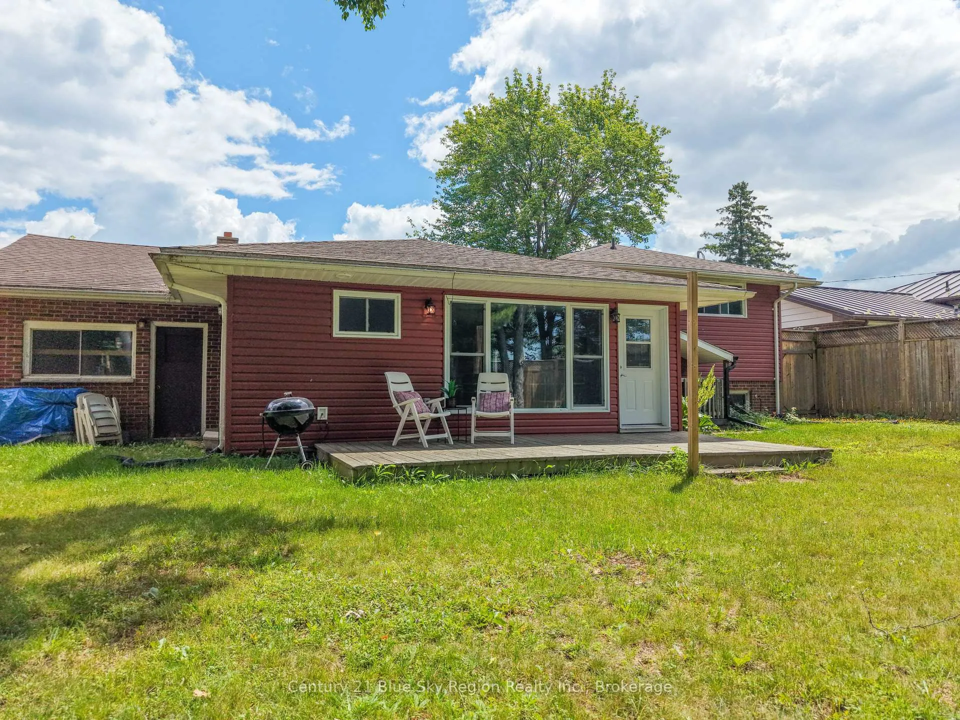 Photo 36 of 225 Reginald Road, North Bay, Birchaven — HOMEH