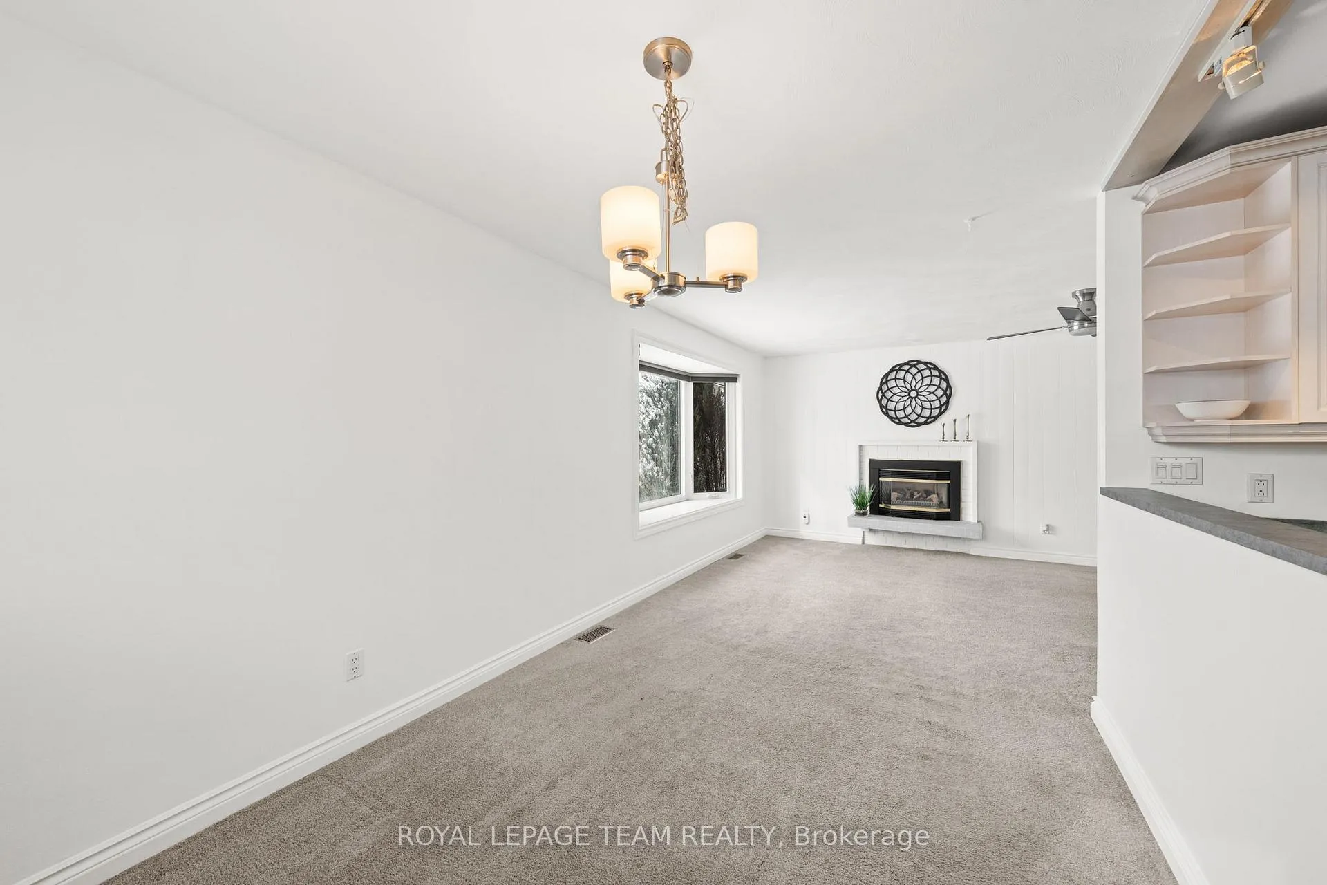 Photo 14 of 3 Domus Crescent, Ottawa, Lynwood Village — HOMEH