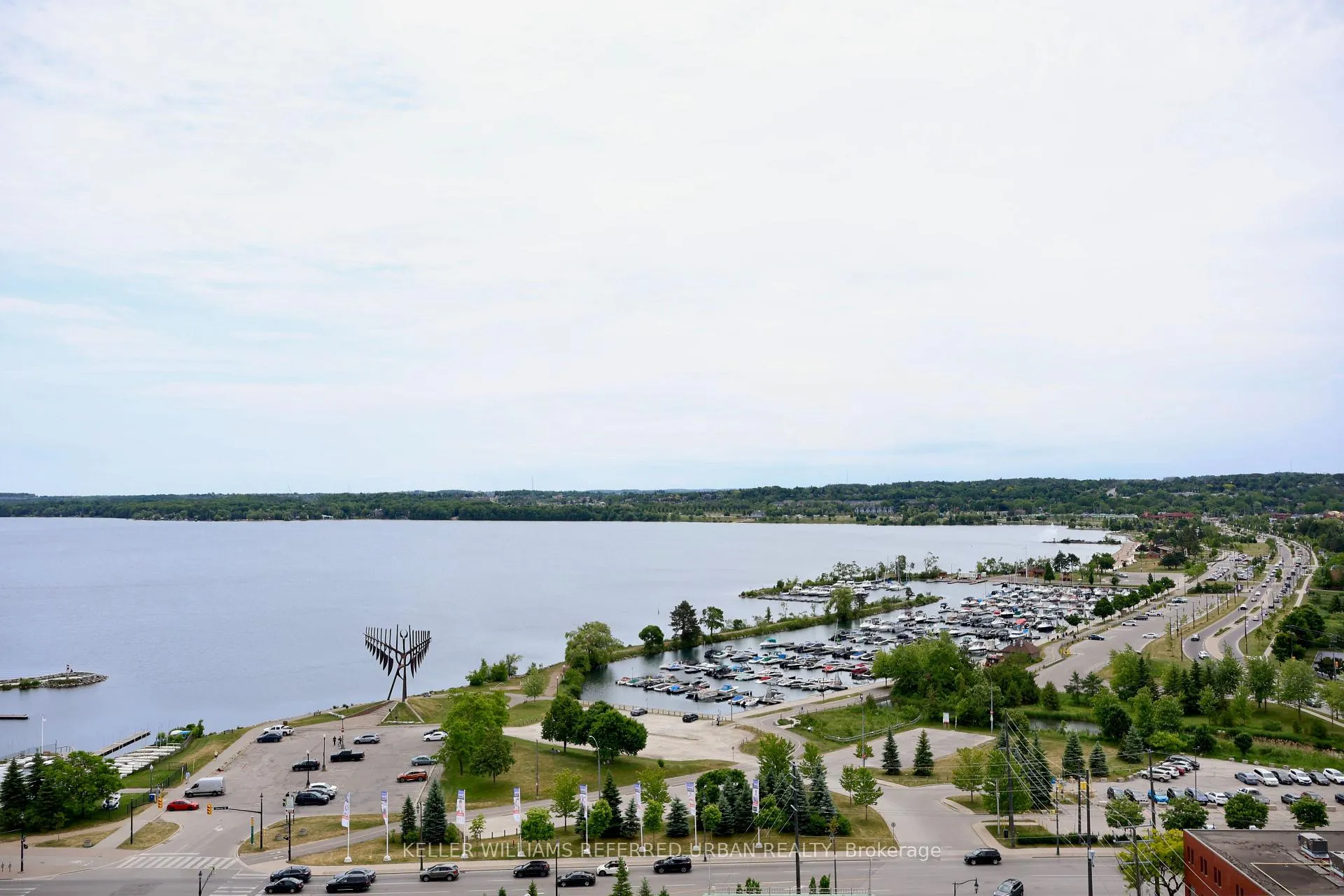Photo 18 of Unit 1209, 39 Mary Street, Barrie, City Centre — HOMEH