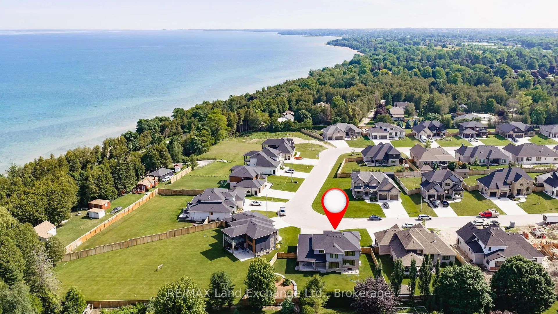 Photo 4 of 949 Bogdanovic Way, Huron-Kinloss — HOMEH