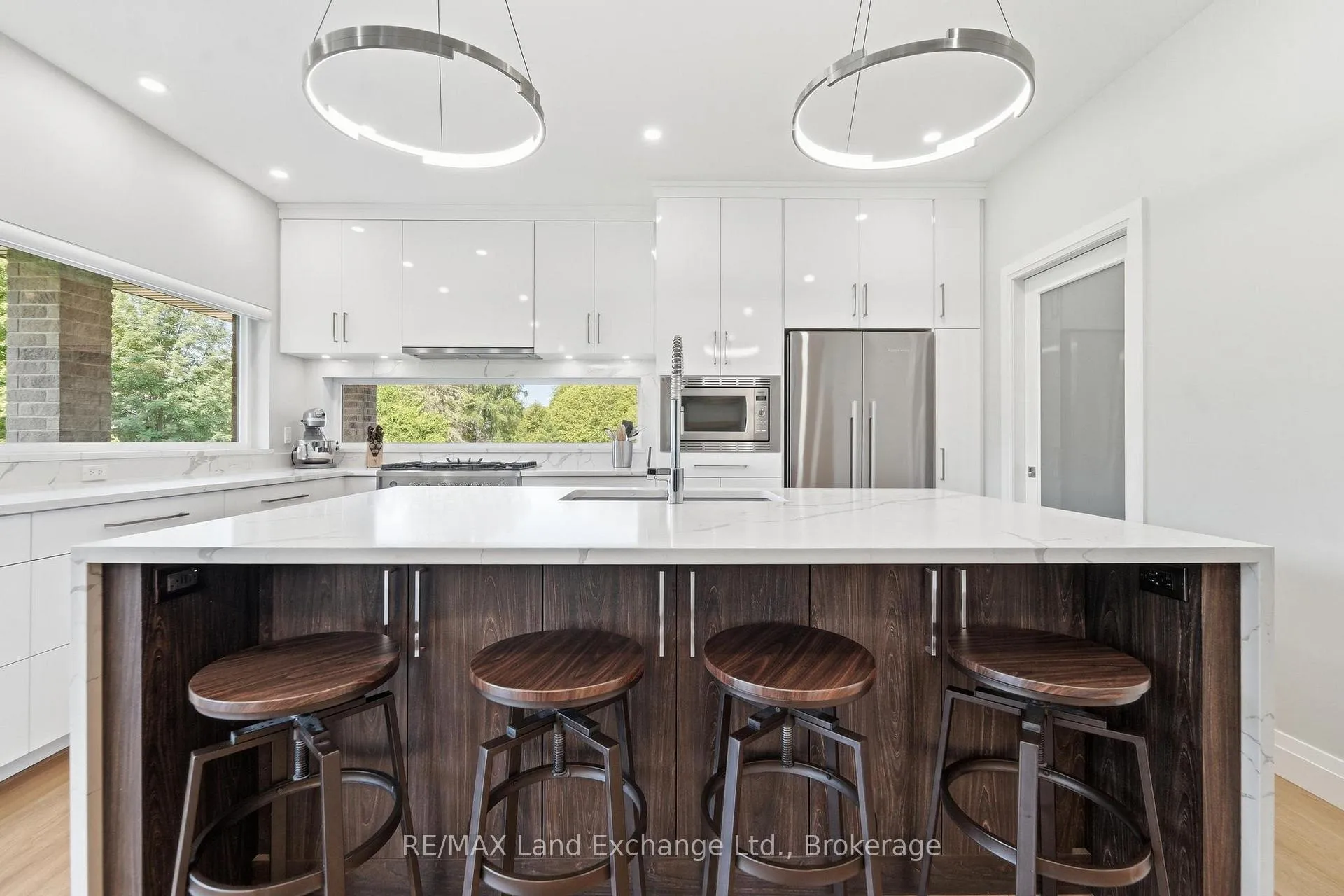 Photo 14 of 949 Bogdanovic Way, Huron-Kinloss — HOMEH