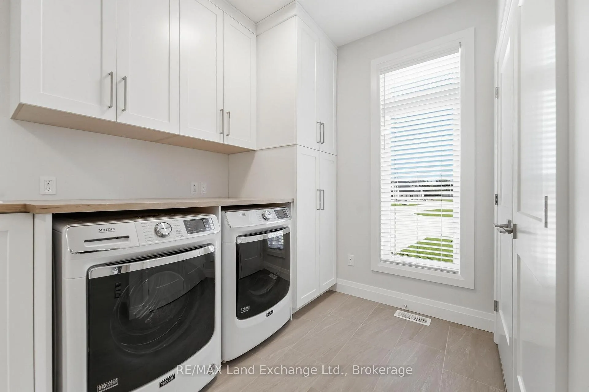 Photo 22 of 949 Bogdanovic Way, Huron-Kinloss — HOMEH