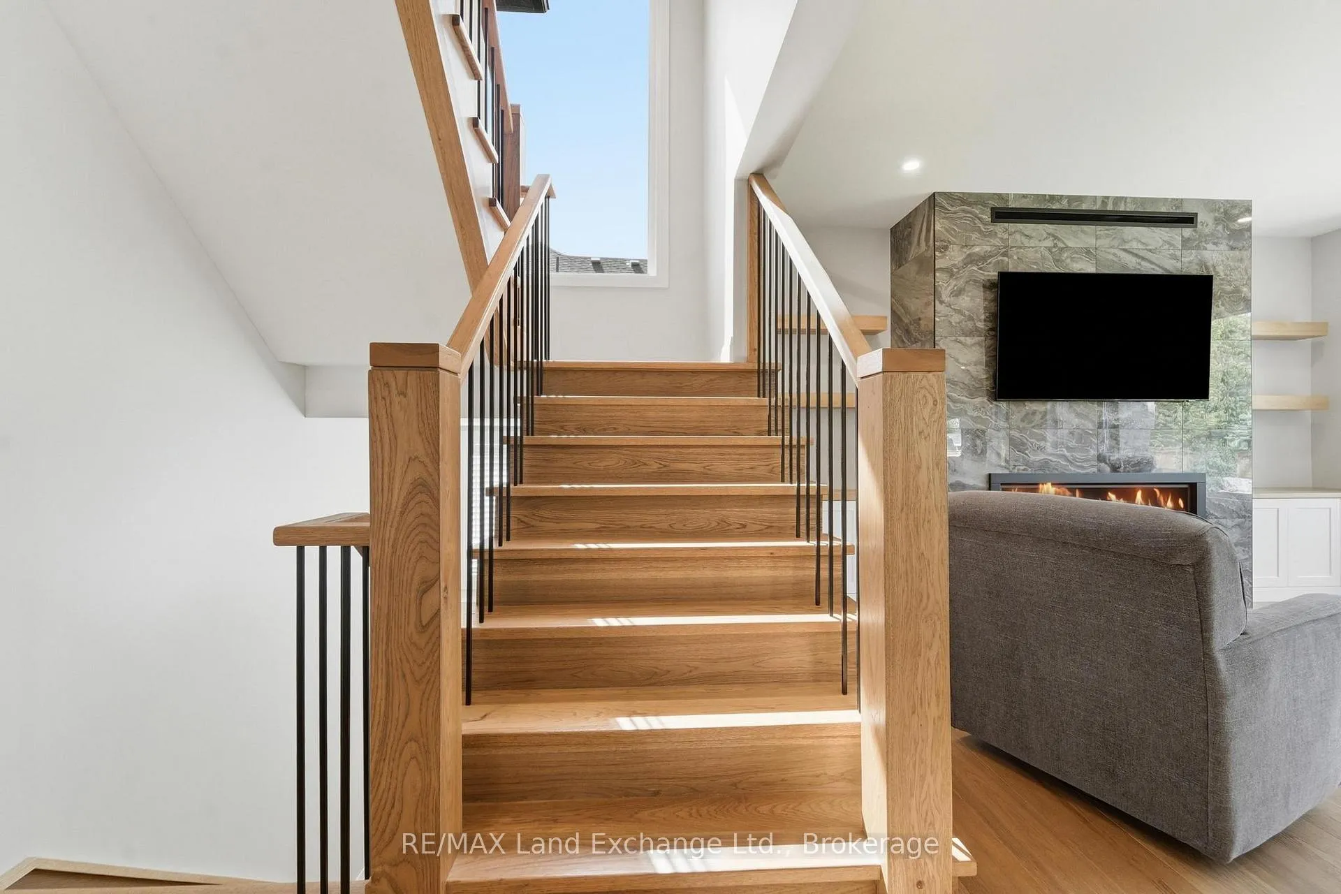Photo 26 of 949 Bogdanovic Way, Huron-Kinloss — HOMEH