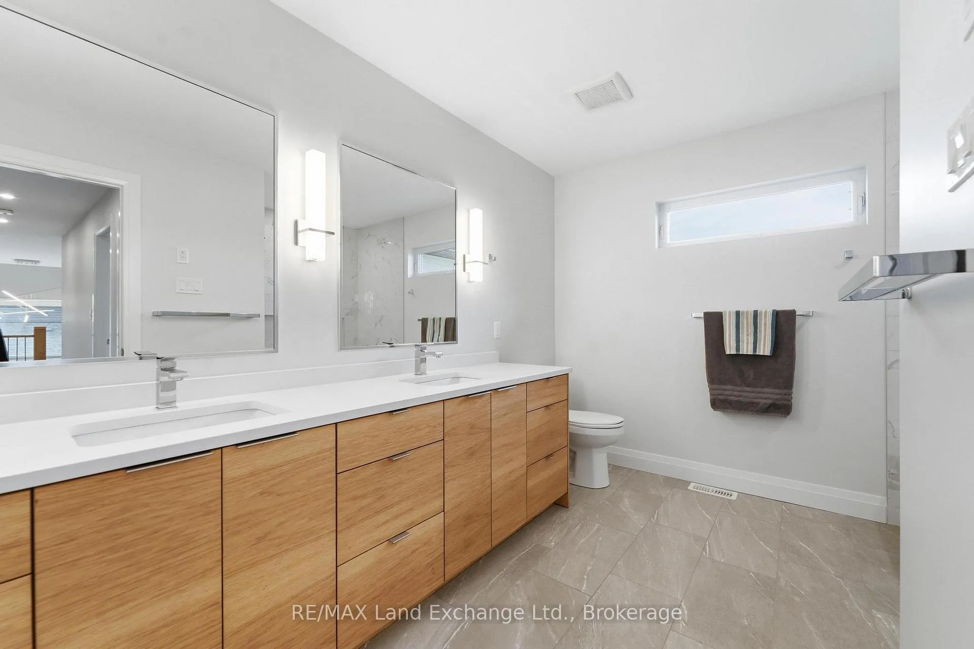 Photo 40 of 949 Bogdanovic Way, Huron-Kinloss — HOMEH