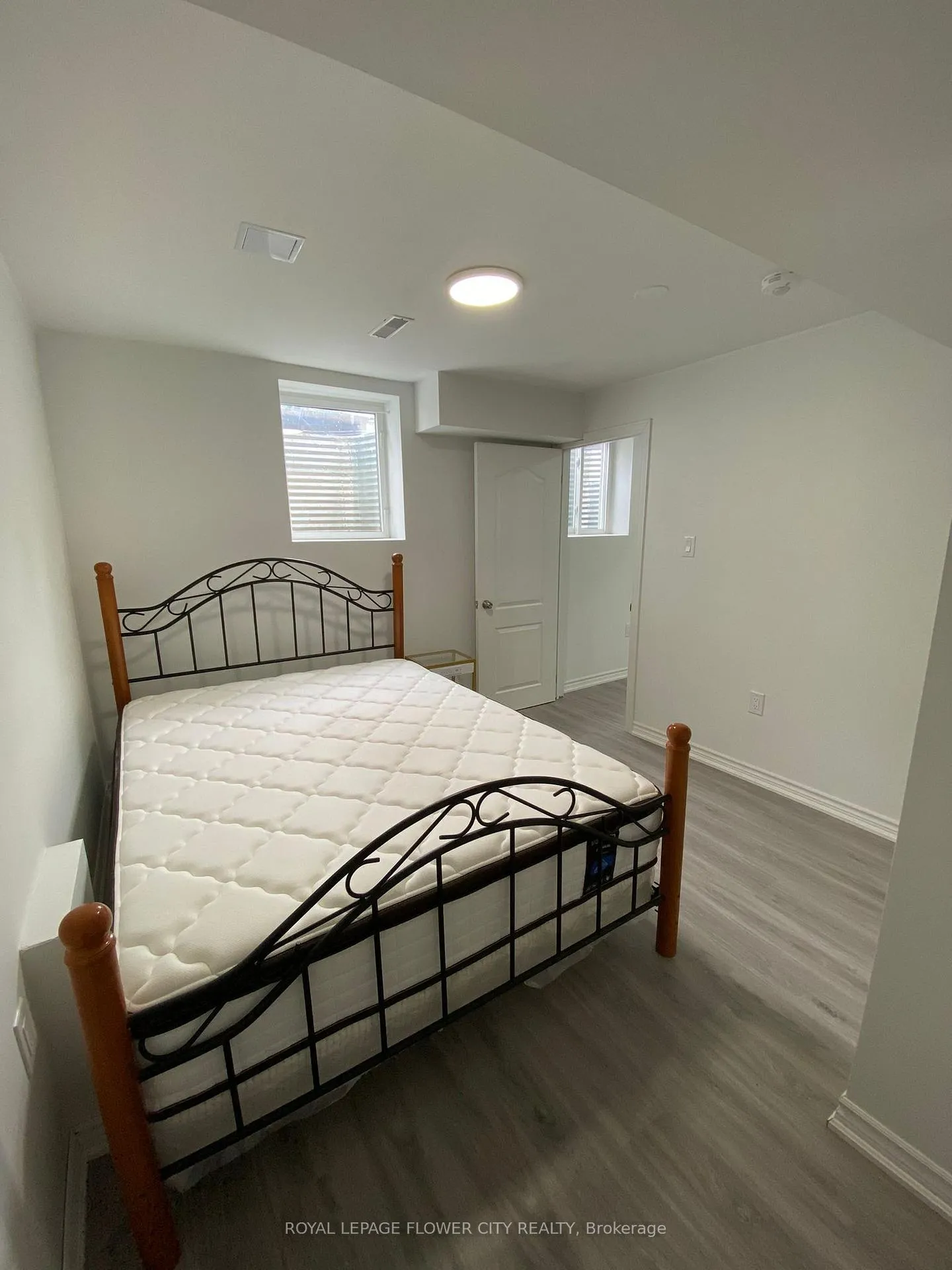 Photo 6 of Unit Basement, 29 Marshmarigold Drive, Brampton, Fletcher's Meadow — HOMEH