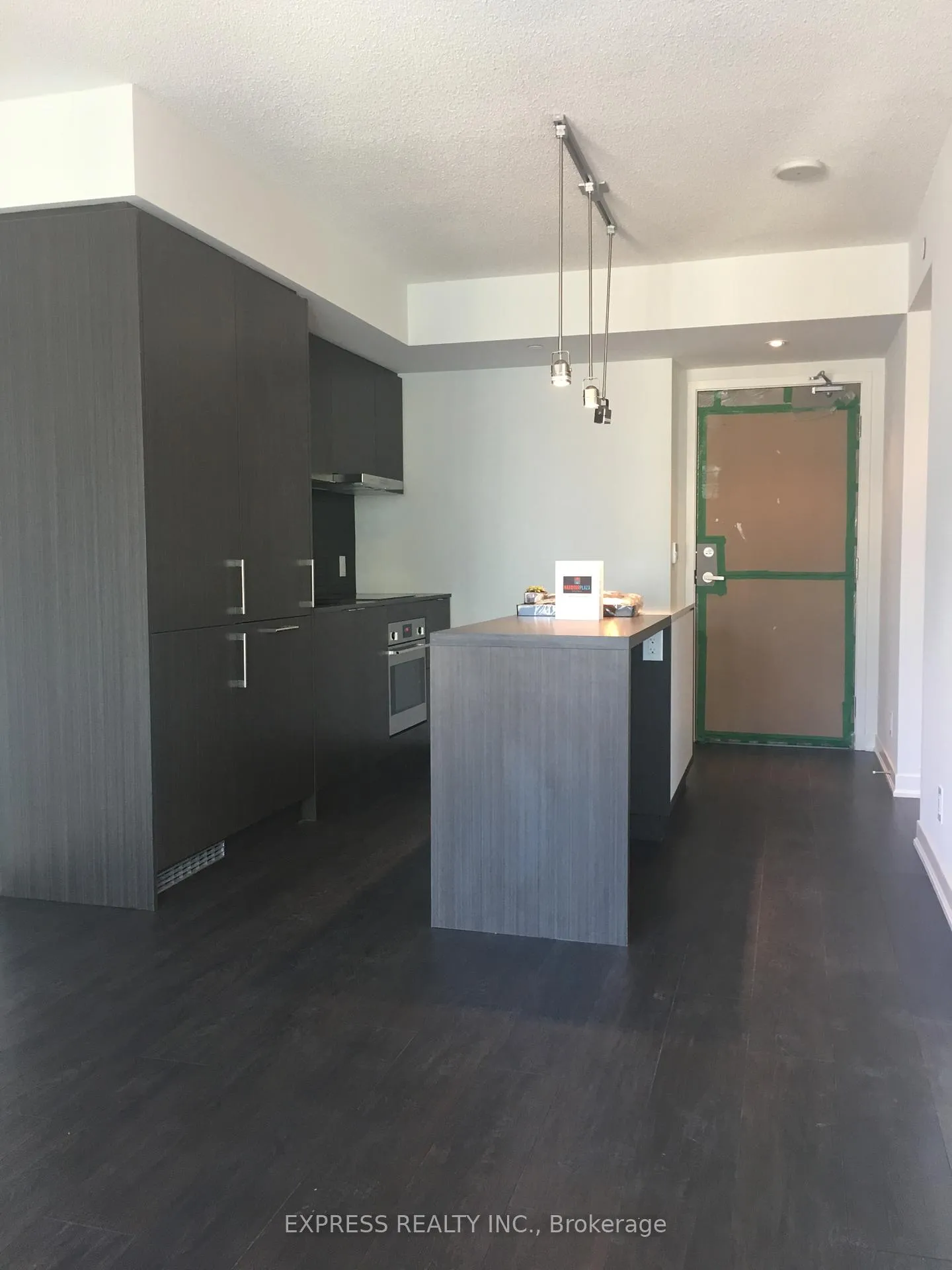 Photo 2 of Unit 3103, 100 Harbour Street, Toronto, Waterfront Communities — HOMEH